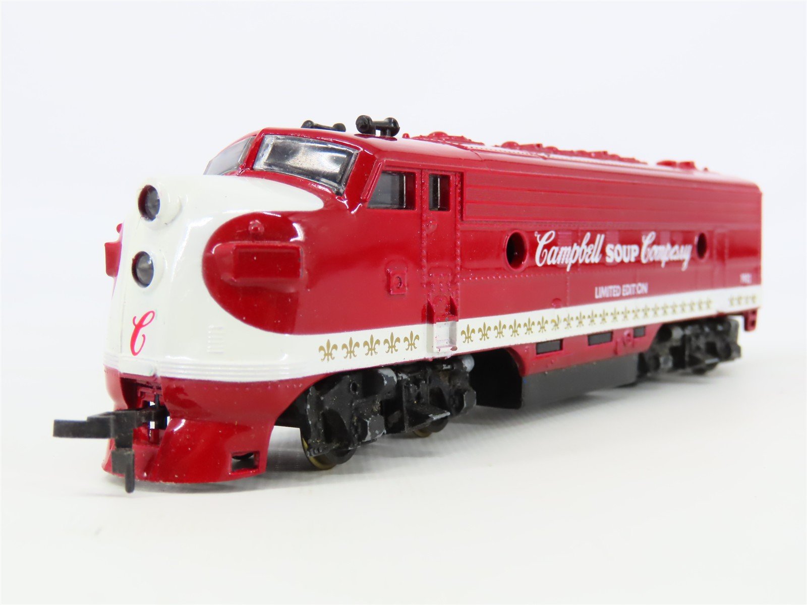 HO Scale Campbells Soup Company F7 A/B Diesel Locomotive Set