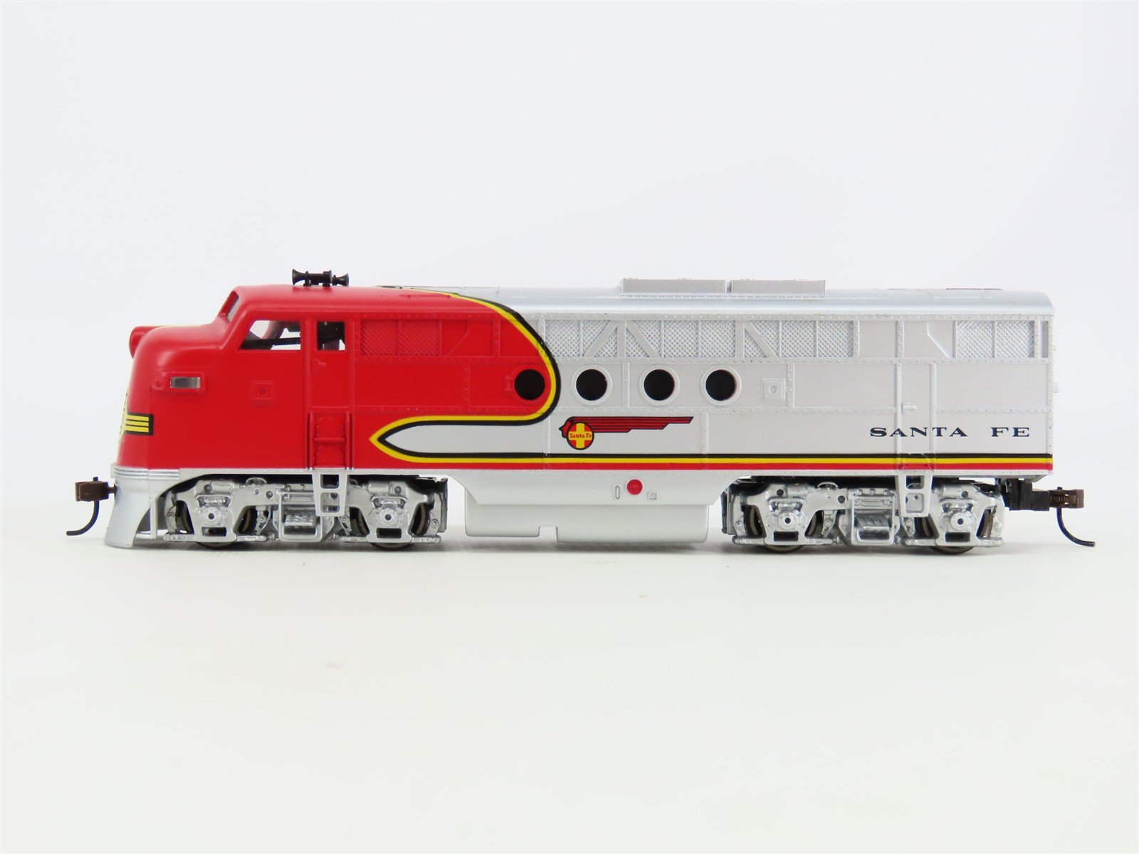 HO Scale Bachmann ATSF Santa Fe FT A Unit Diesel Locomotive wDCC