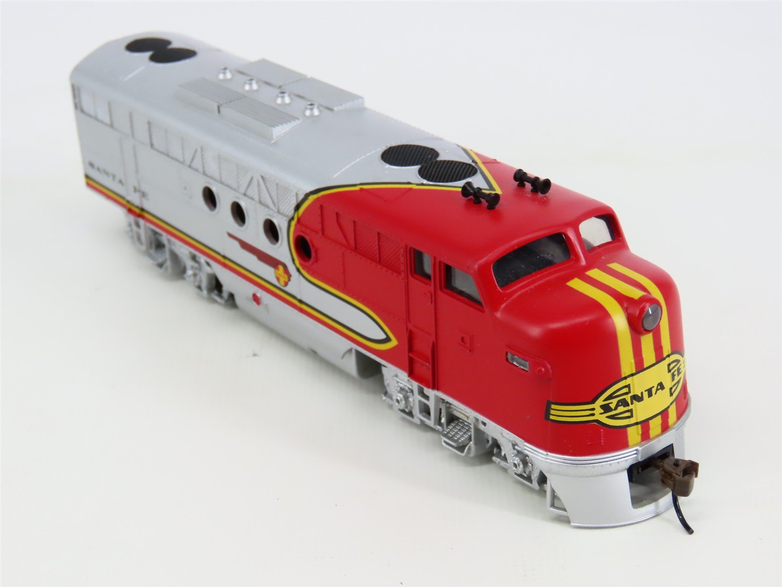 HO Scale Bachmann ATSF Santa Fe FT A Unit Diesel Locomotive wDCC