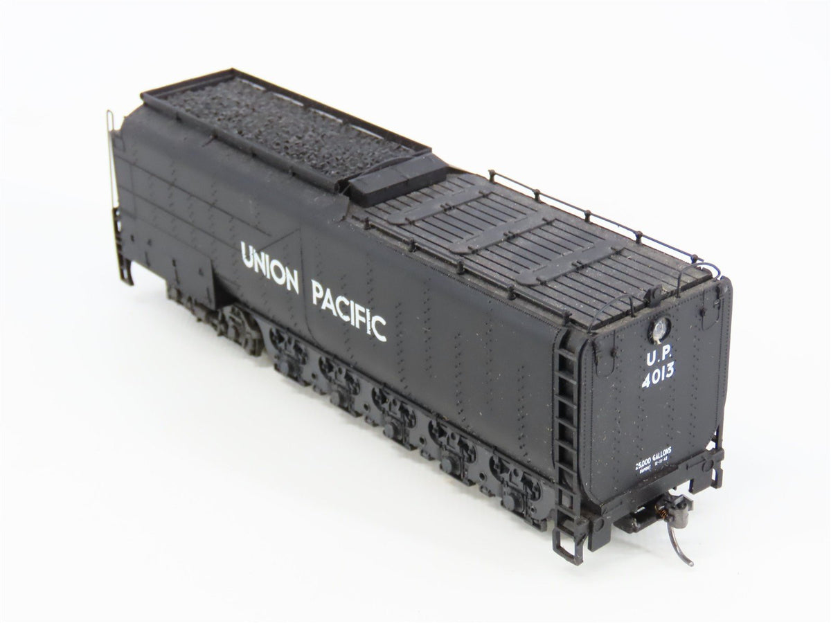 HO Scale AHM 5114-03 UP Union Pacific 4-8-8-4 Steam Locomotive #4013