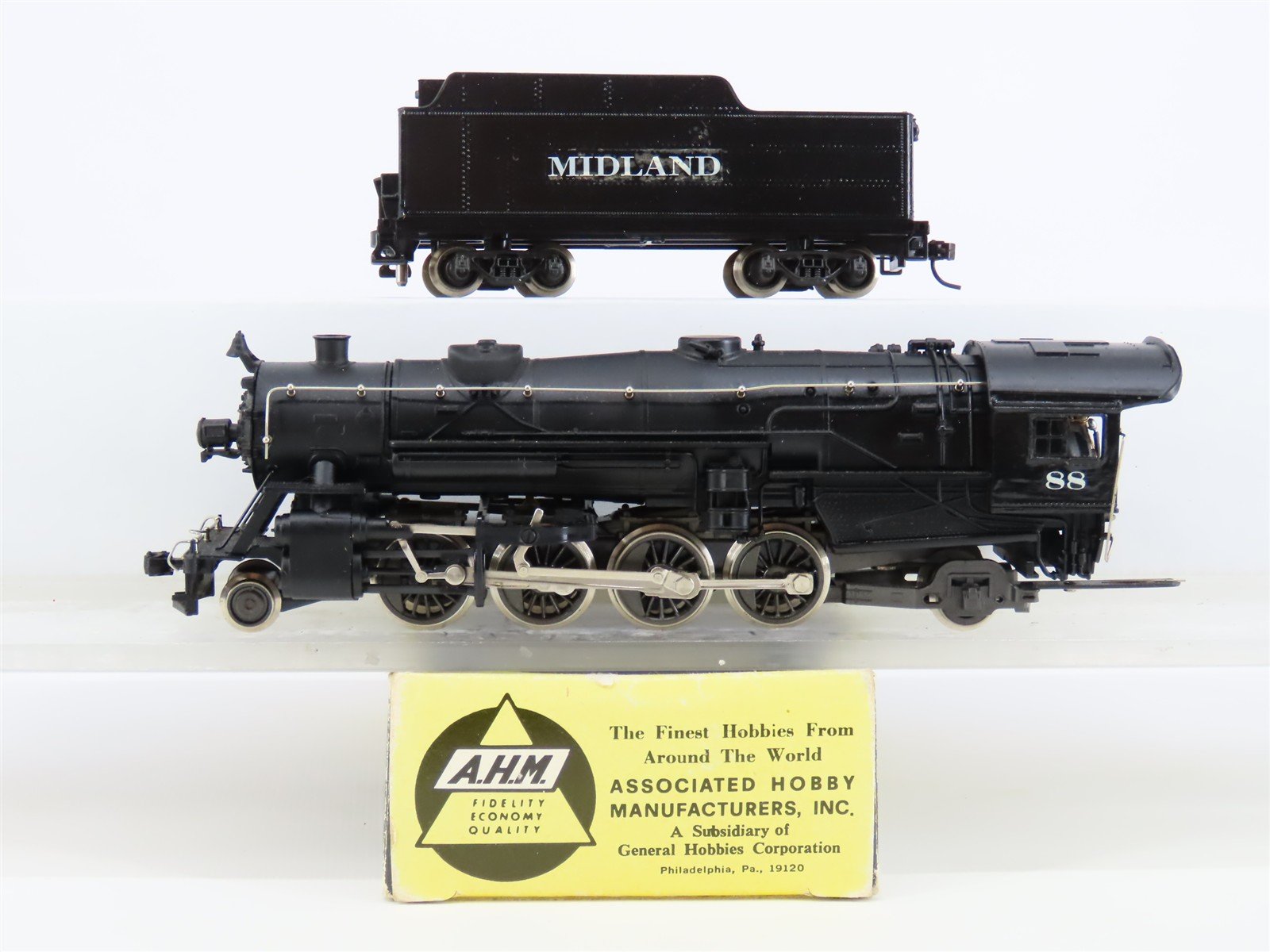 HO Scale AHM Midland Railway 2-8-2 Steam Locomotive #88 CUSTOM