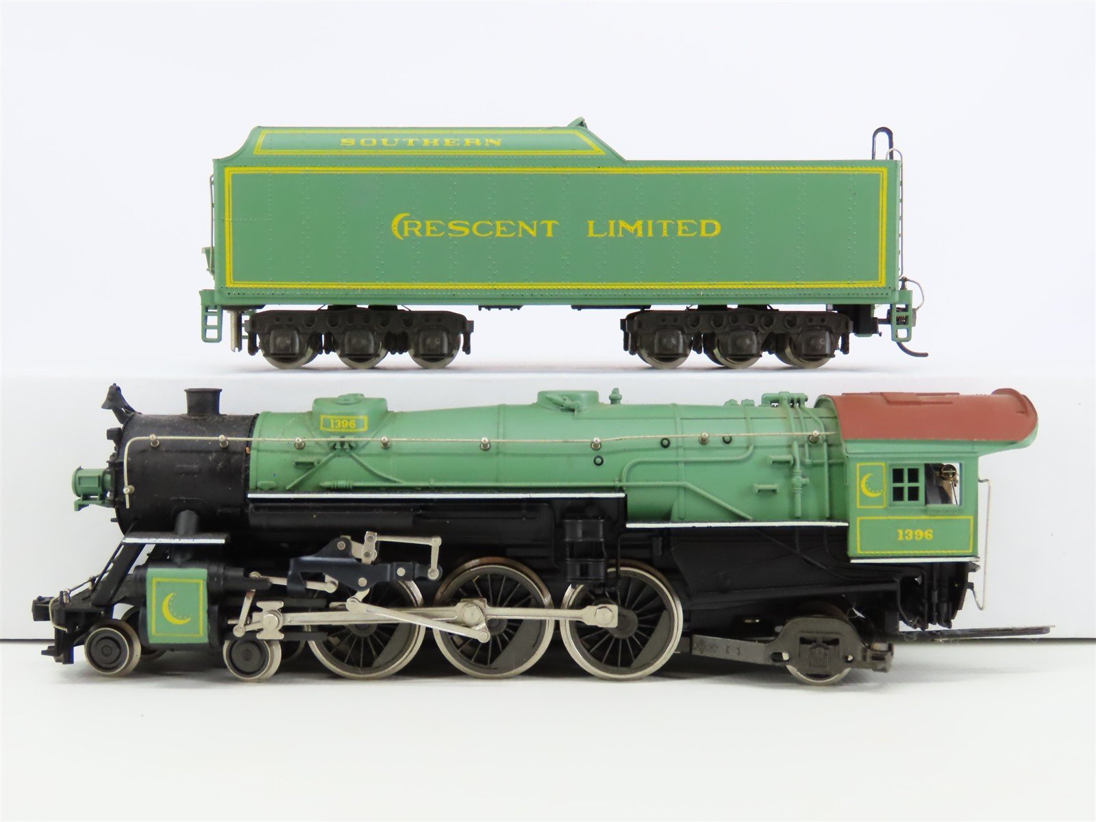 HO Scale AHM Crescent Limited 4-6-2 Steam Locomotive #1396