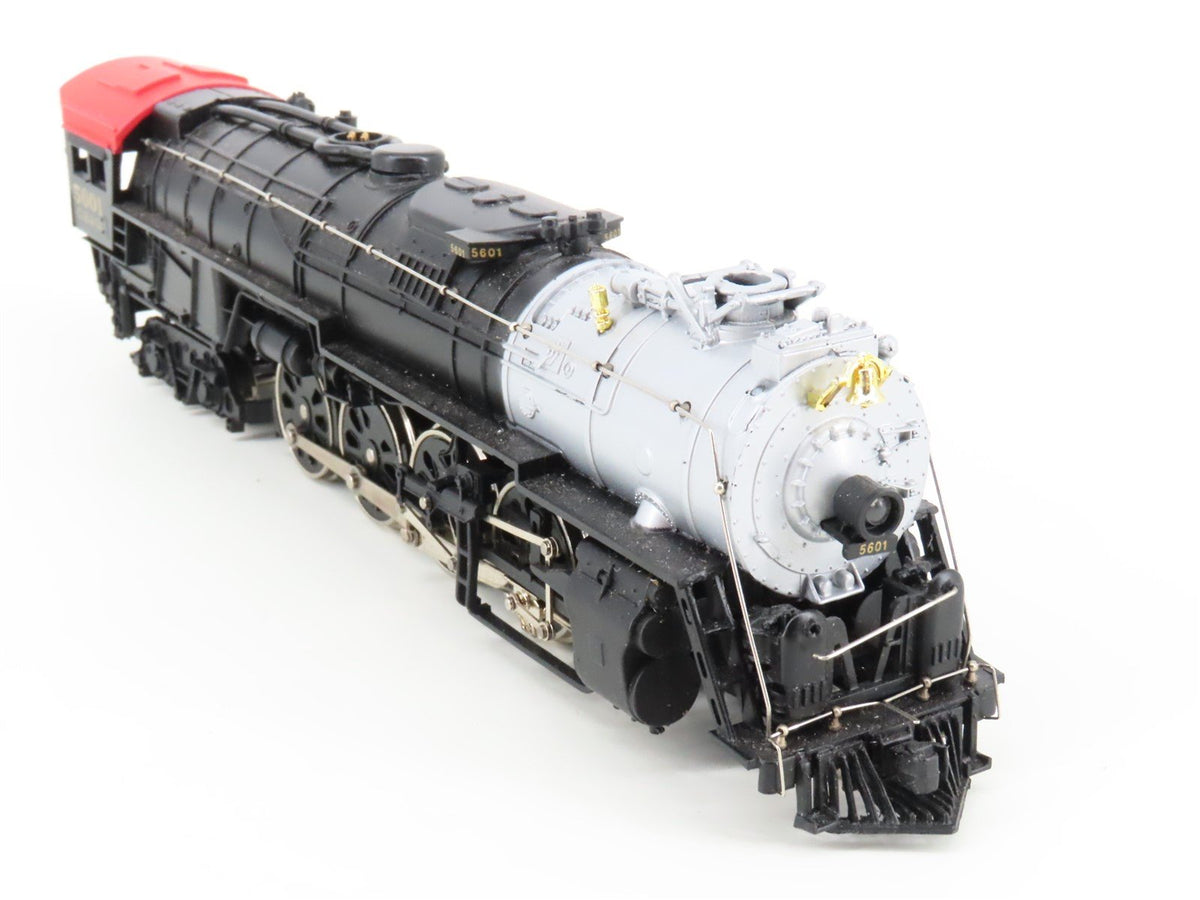 HO Scale Bachmann CBQ Burlington 4-8-4 Steam Locomotive #5601