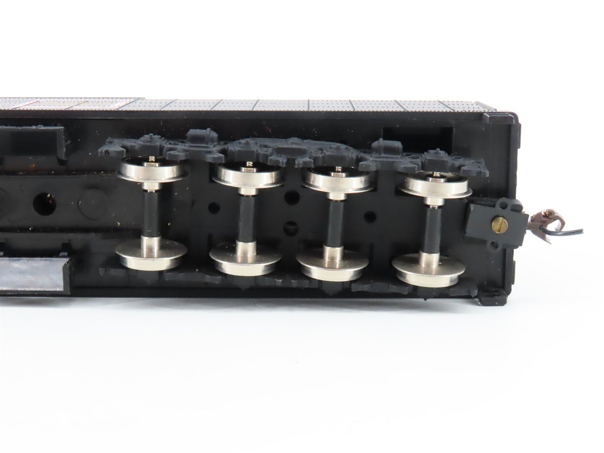 HO Scale Bachmann CBQ Burlington 4-8-4 Steam Locomotive #5601