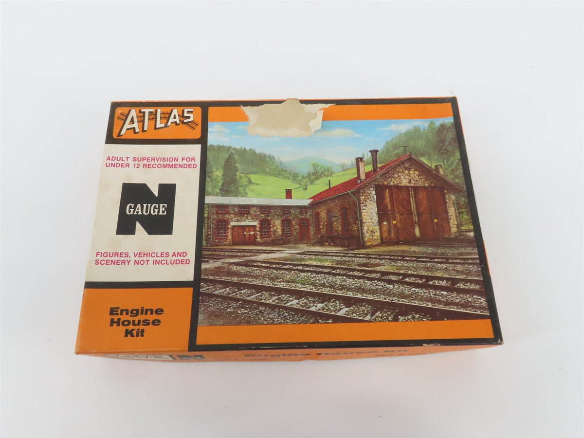 N 1/160 Scale Atlas Plastic Kit 2881 Engine House