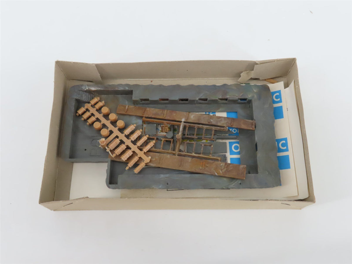 N 1/160 Scale A.H.M. Minikits Plastic Kit 5834 Freight Station