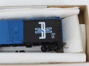 HO Scale Athearn Bev-Bel 2240-5 BM Boston & Maine 40' Box Car #76067