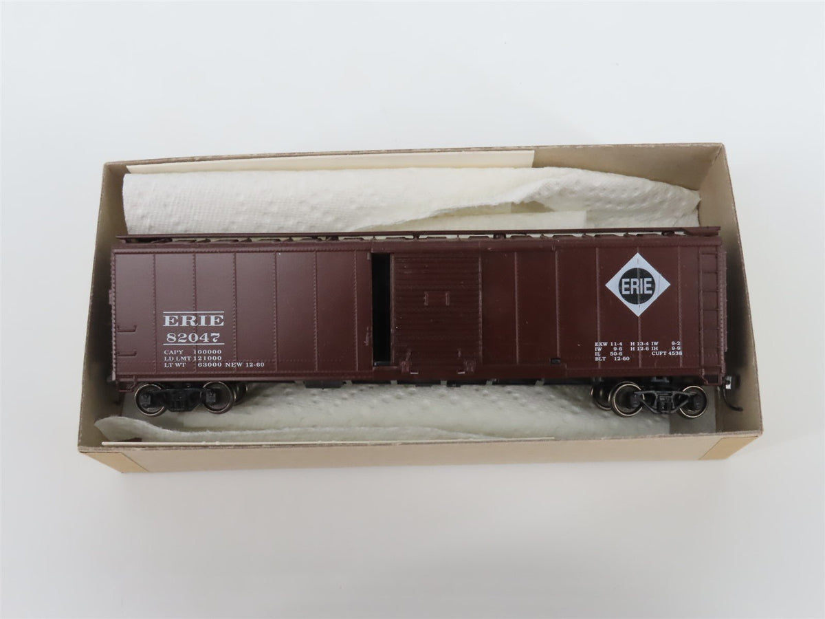 HO Scale Athearn Bev-Bel 583-1 ERIE Railroad 50&#39; Single Door Box Car #82047