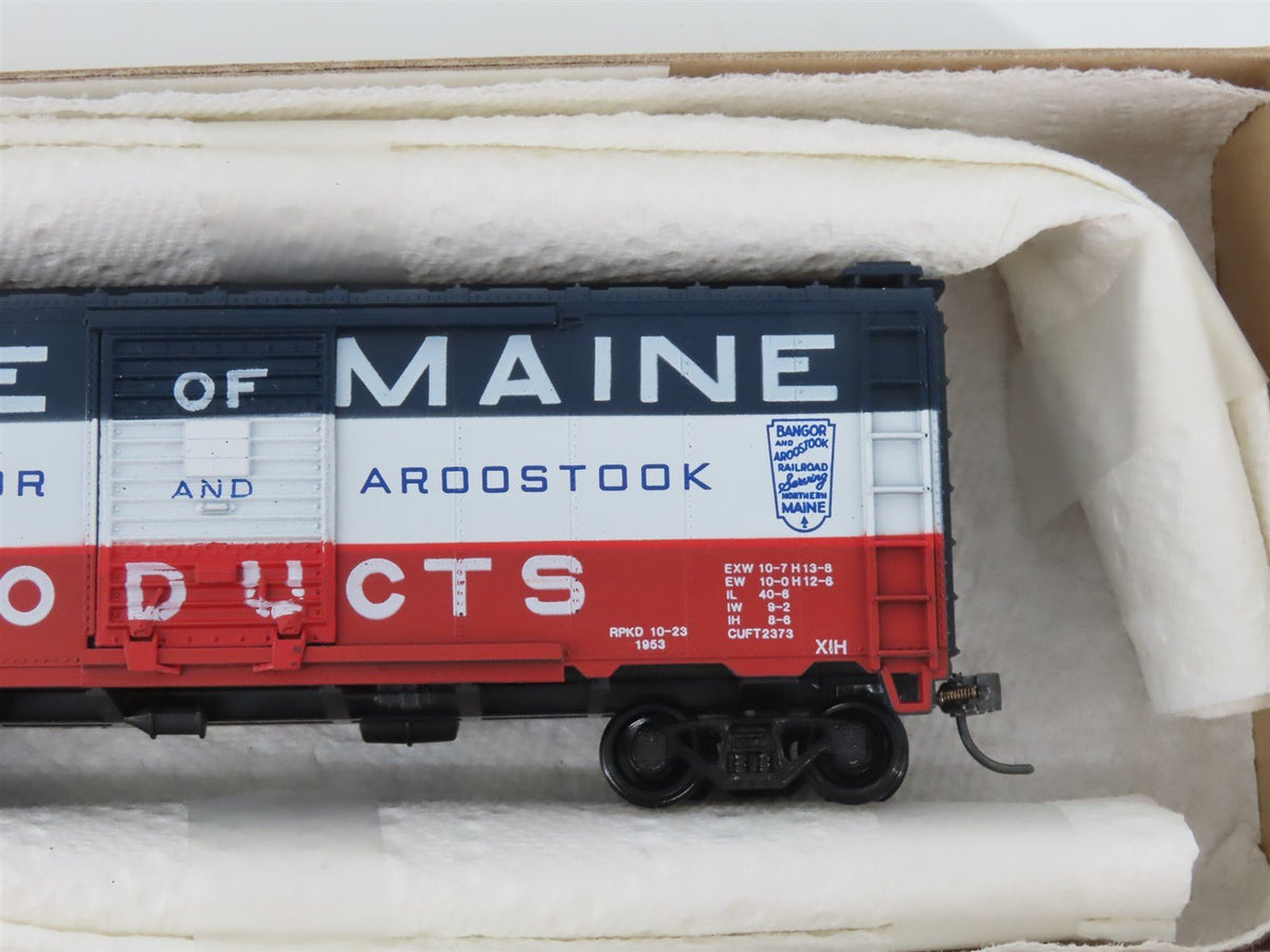 HO Scale Athearn Bev-Bel 1113-1 BAR State Of Maine Products 40&#39; Box Car #2368