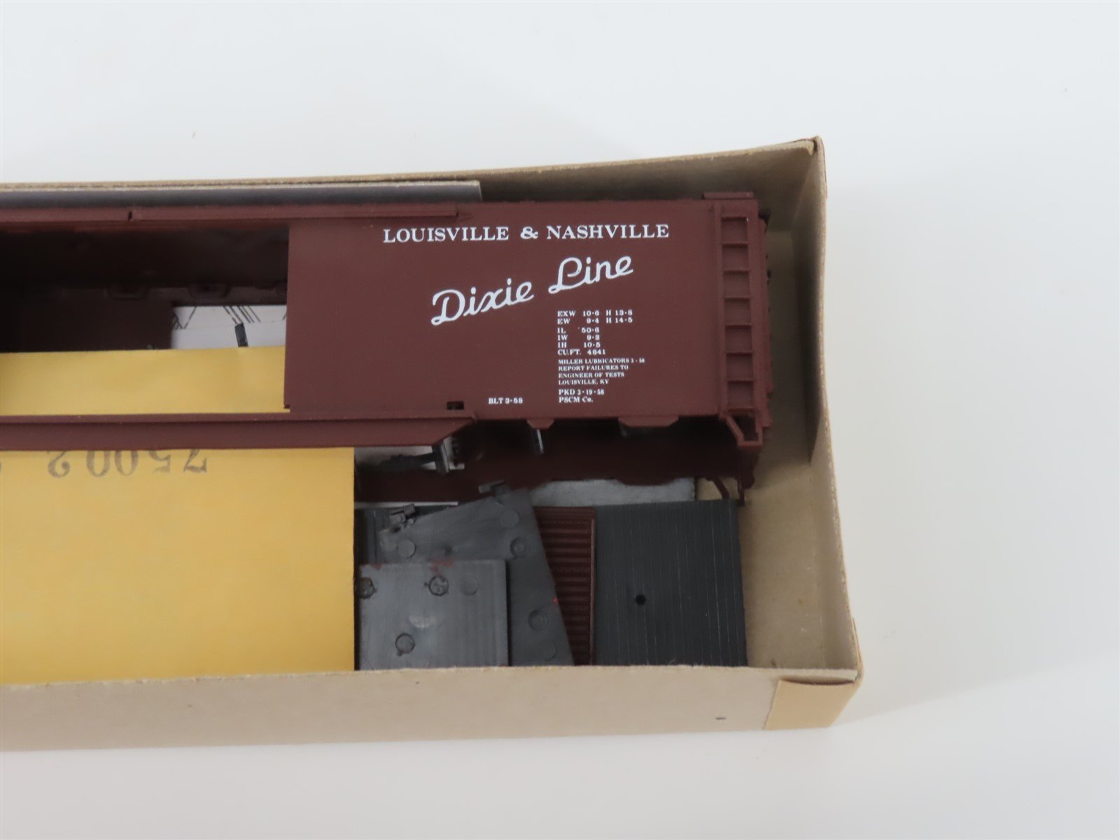 HO Athearn Bev-Bel Kit 2339-1 L&N The Dixie Line 50' Double Door Box Car #98324