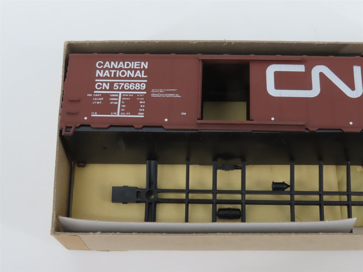 HO Scale Athearn Rail Runner Kit 11 CN Canadian National 40&#39; Box Car #576689