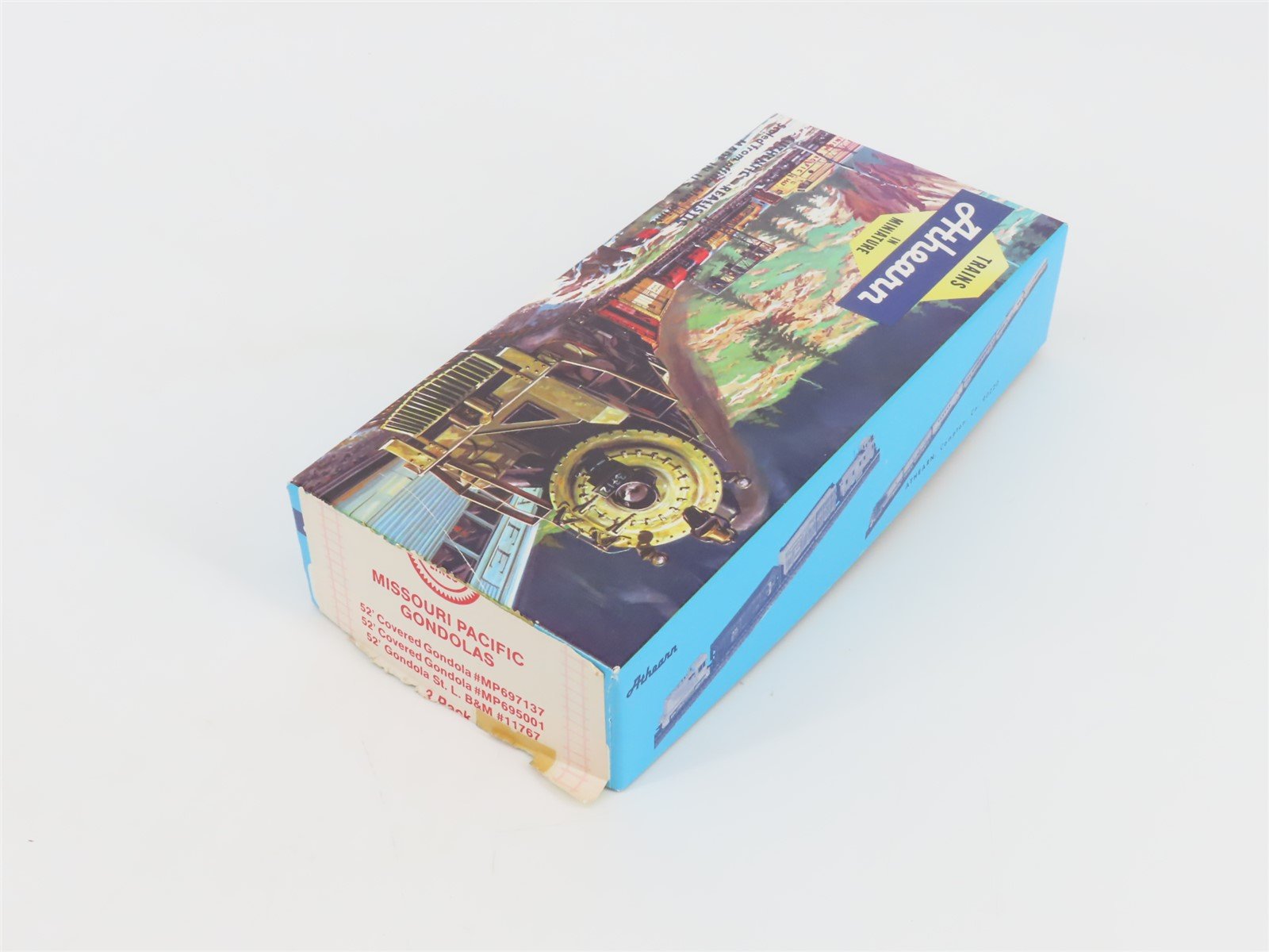 HO Scale Athearn Kit MP Missouri Pacific Lines 52' Covered Gondola #697137