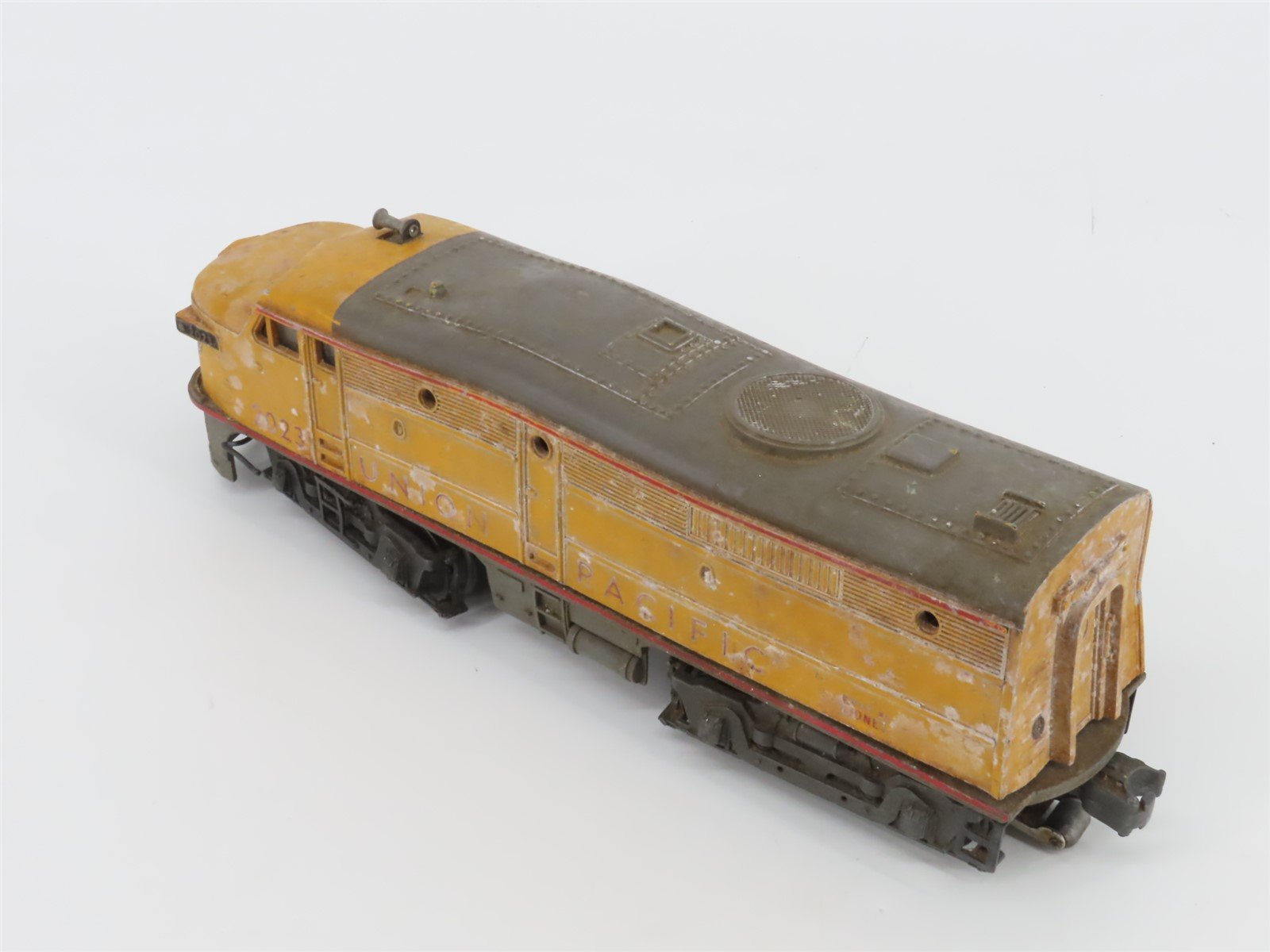 O Gauge 3-Rail Lionel UP Union Pacific Alco FA-1 Diesel Loco #2023 UNPOWERED