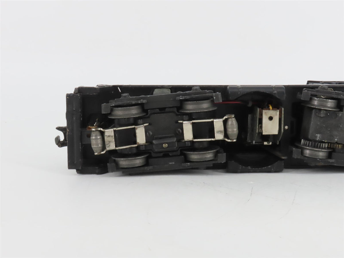 O Gauge 3-Rail Lionel ATSF Santa Fe SW7 Diesel Locomotive #622