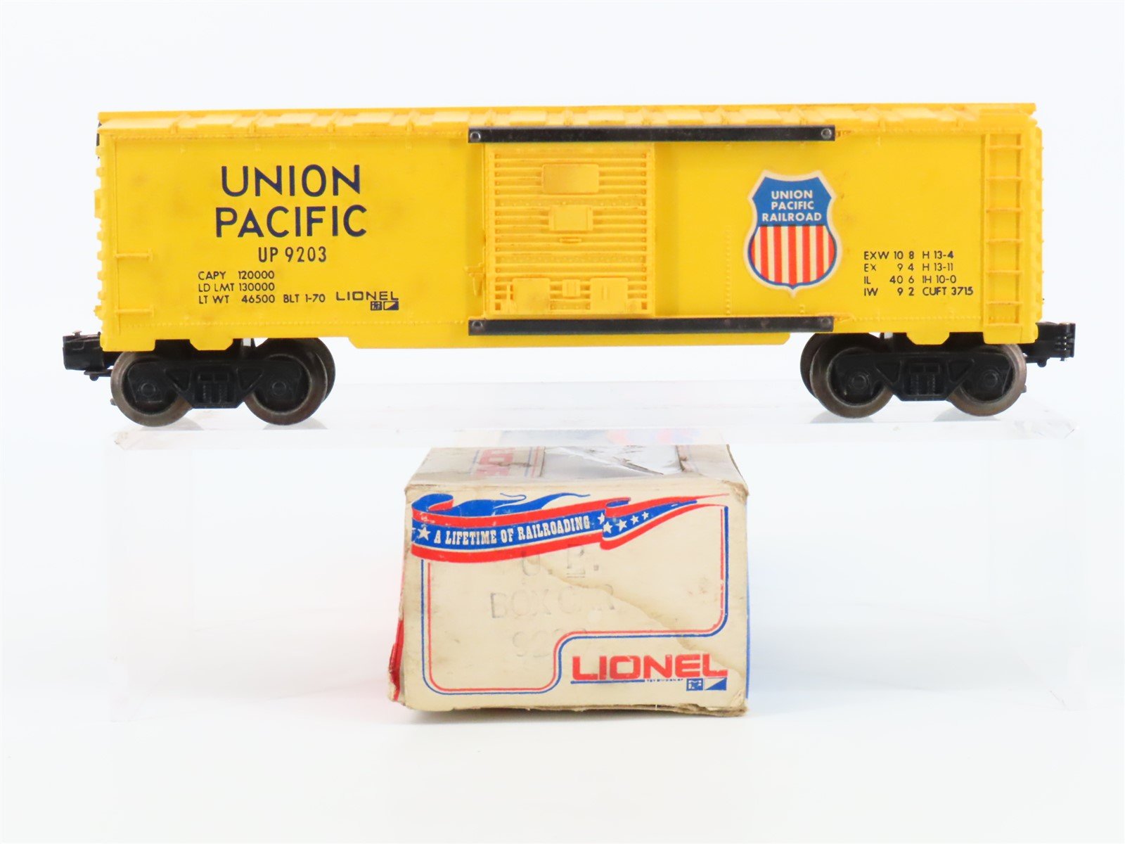 O Gauge 3-Rail Lionel UP Union Pacific Single Door Box Car #9203