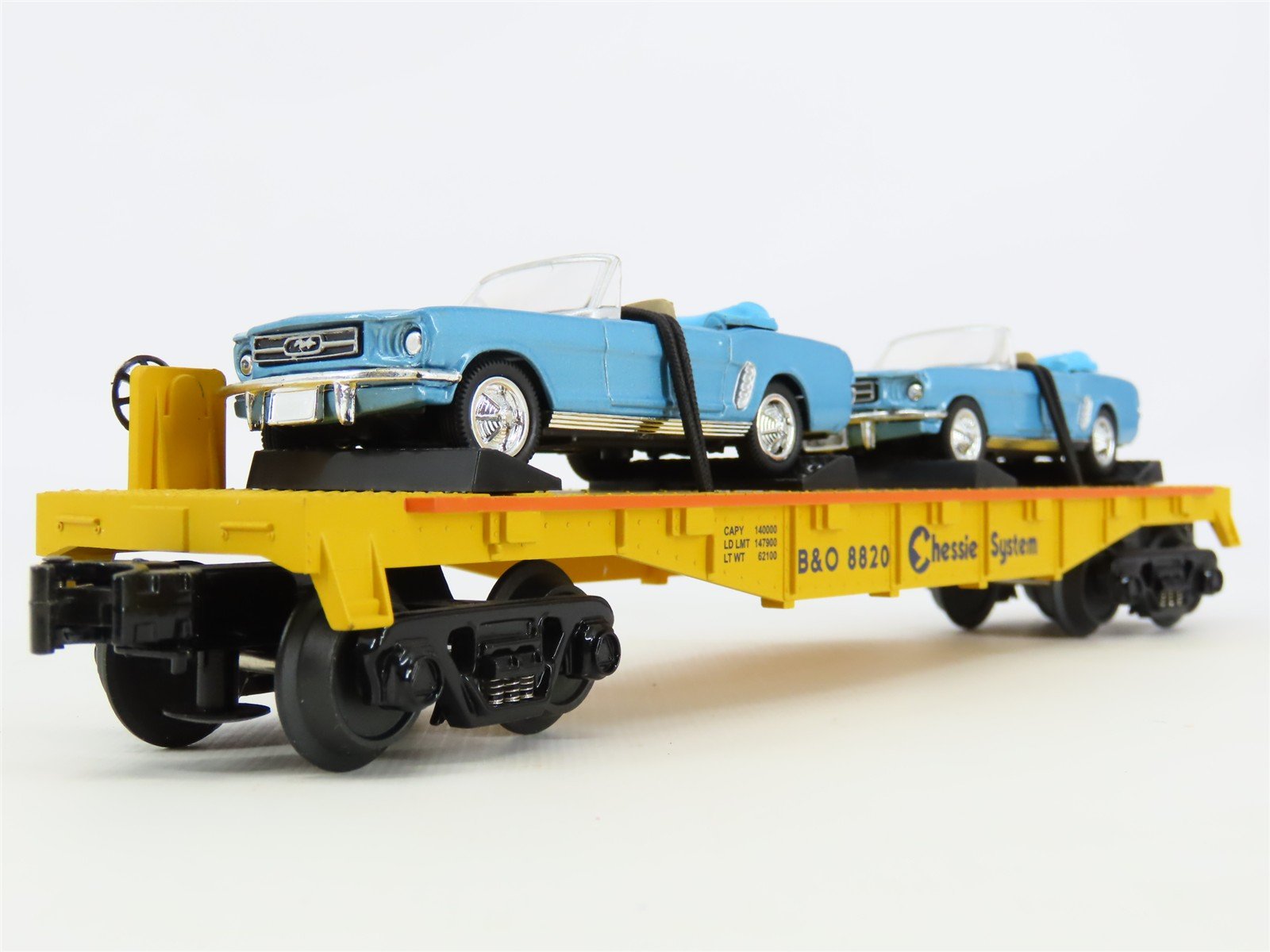 O Gauge 3-Rail MTH Rail King 30-76120 B&O Chessie Flat Car w/ 1964 Mustang Cars
