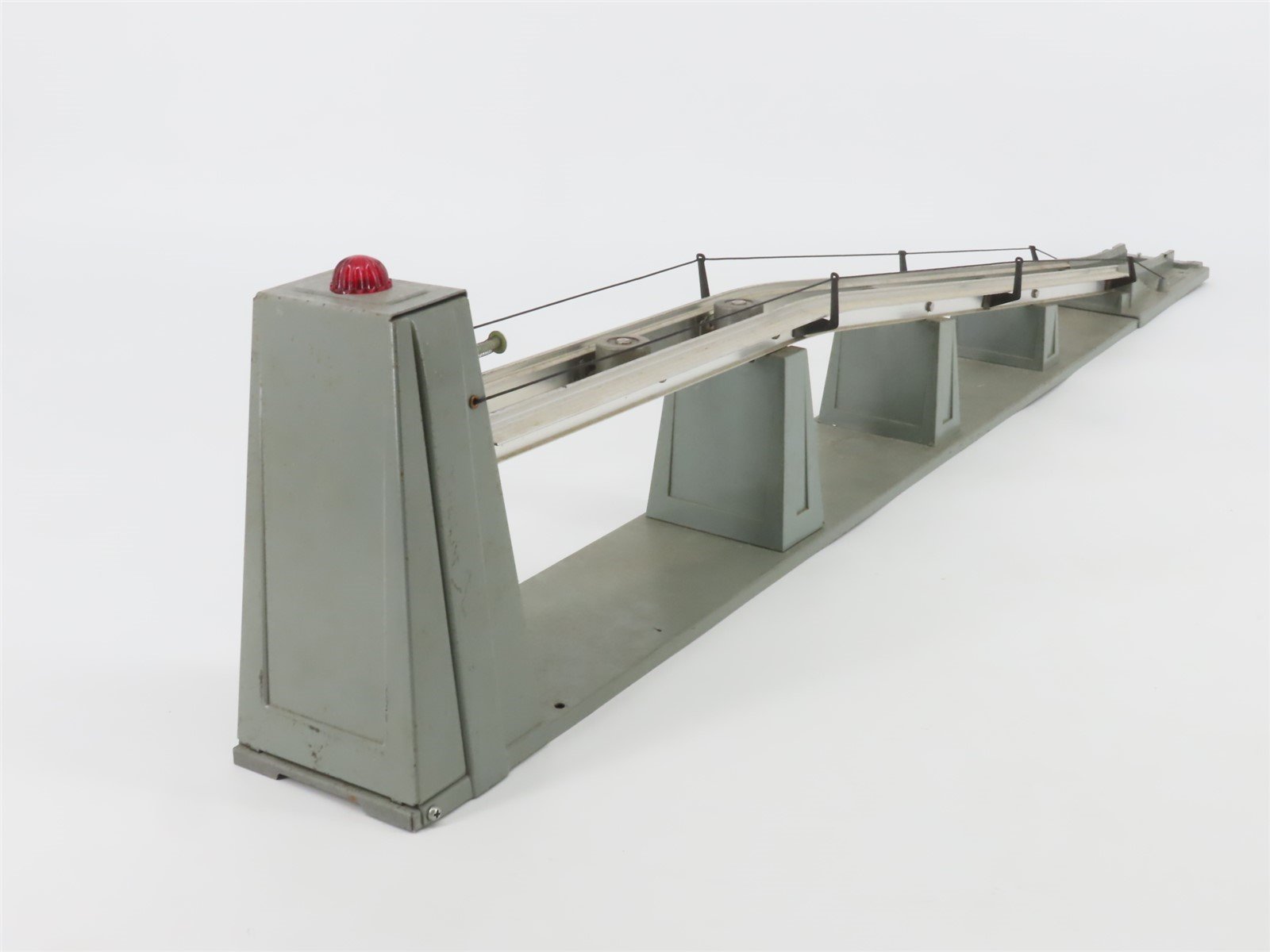 O Scale Lionel Operating Coal Ramp