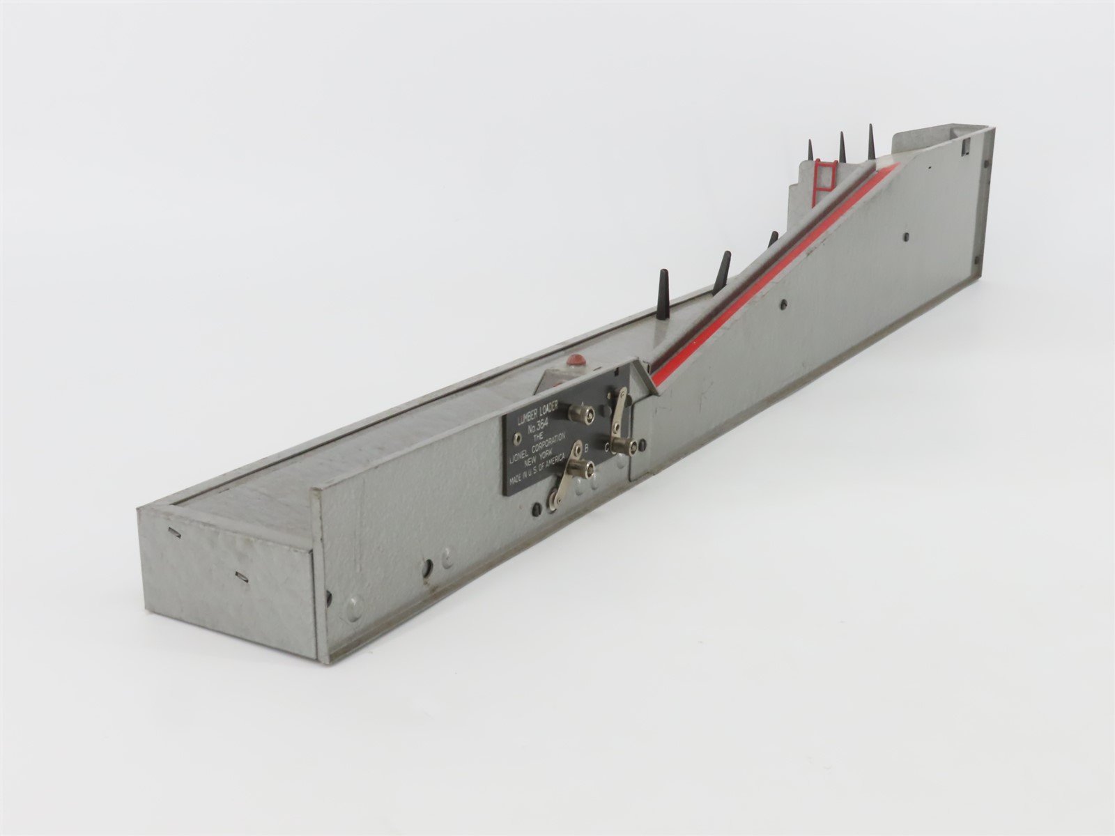 O Scale Lionel #364 Operating Lumber Loader