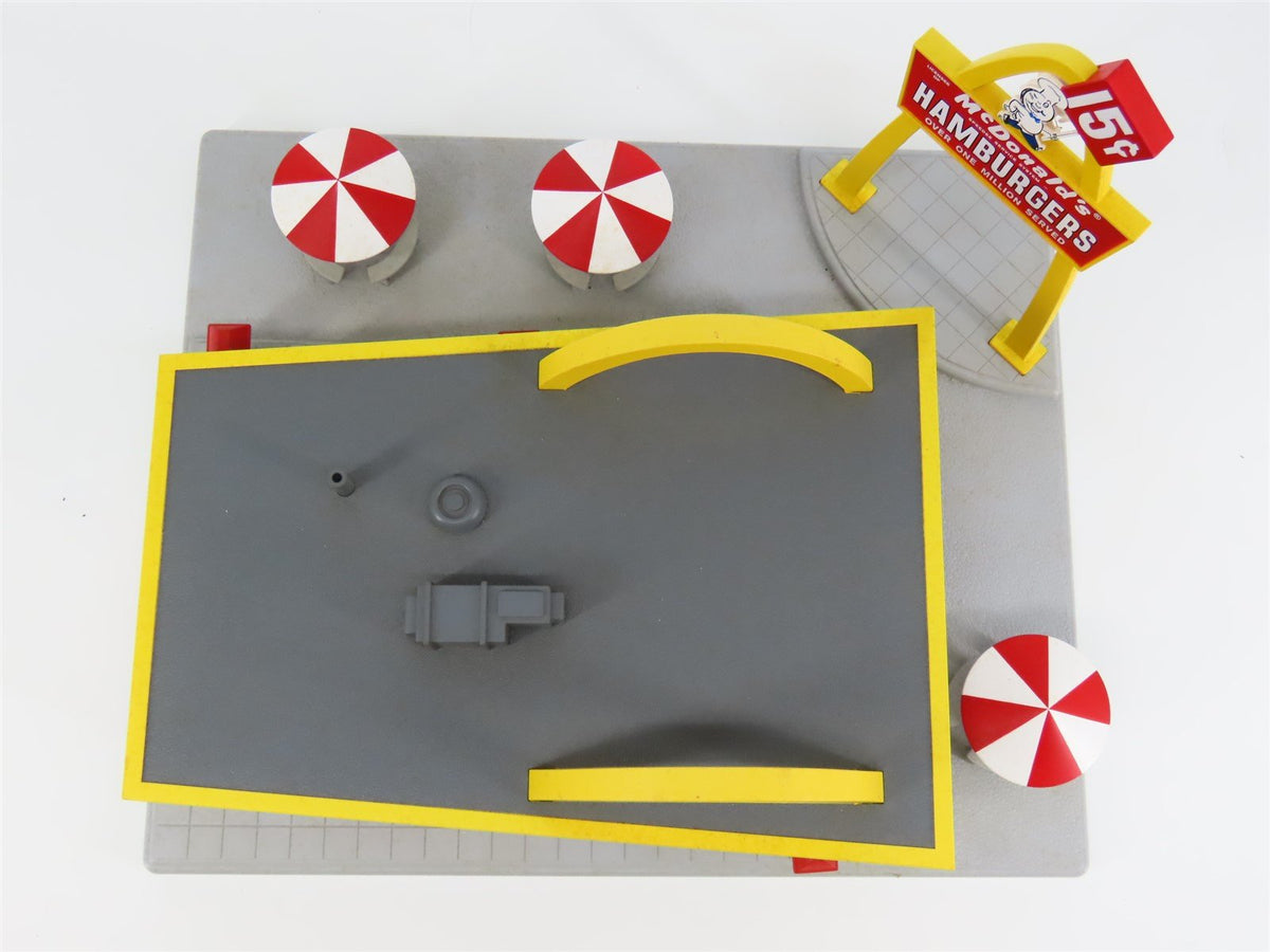 O 1/48 Scale MTH Rail King 30-9034 Original McDonald&#39;s Restaurant