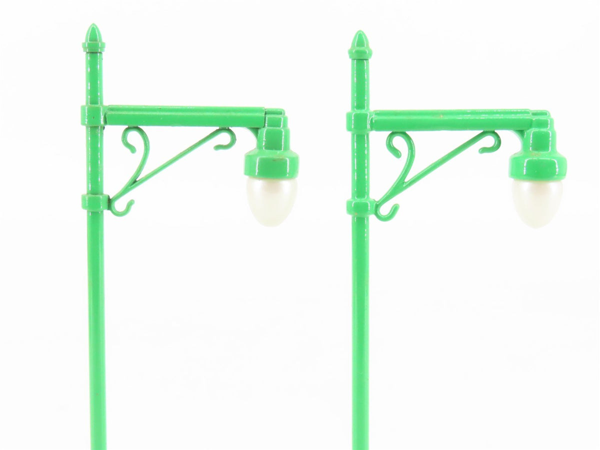 O 1/48 Scale MTH Rail King 1032 Die-Cast Street Lamp No. 64 Set of 2