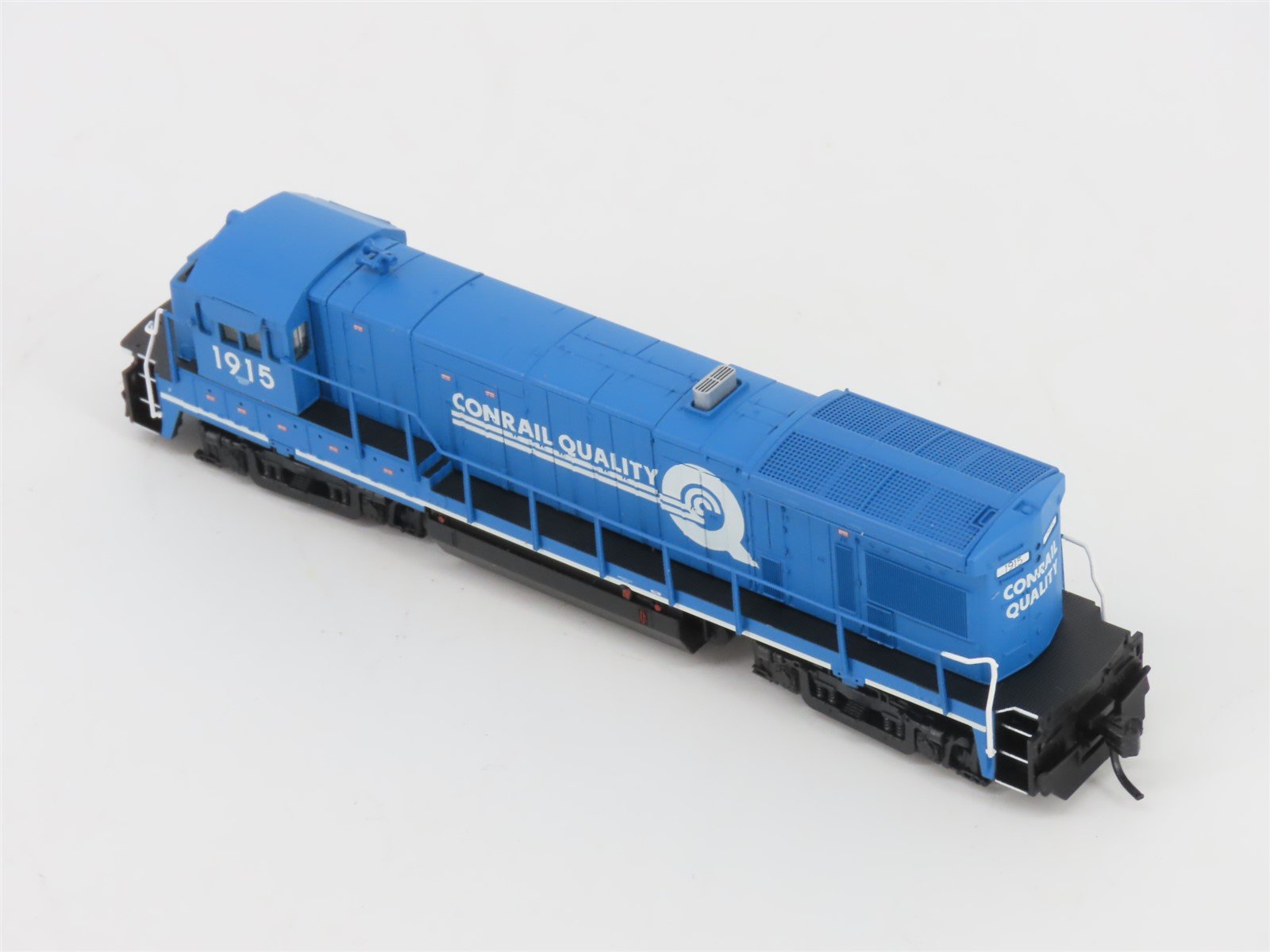 N Scale Atlas 49737 CR Conrail Quality GE B23-7 Diesel #1915 - DCC Ready