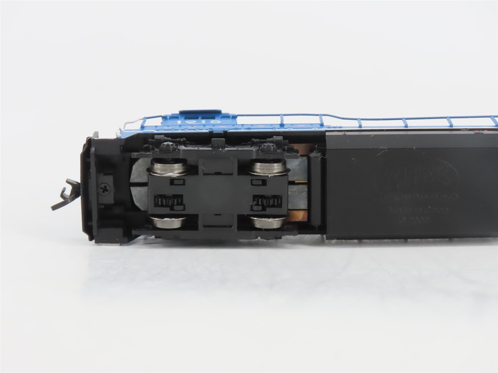 N Scale Atlas 49737 CR Conrail Quality GE B23-7 Diesel #1915 - DCC Ready