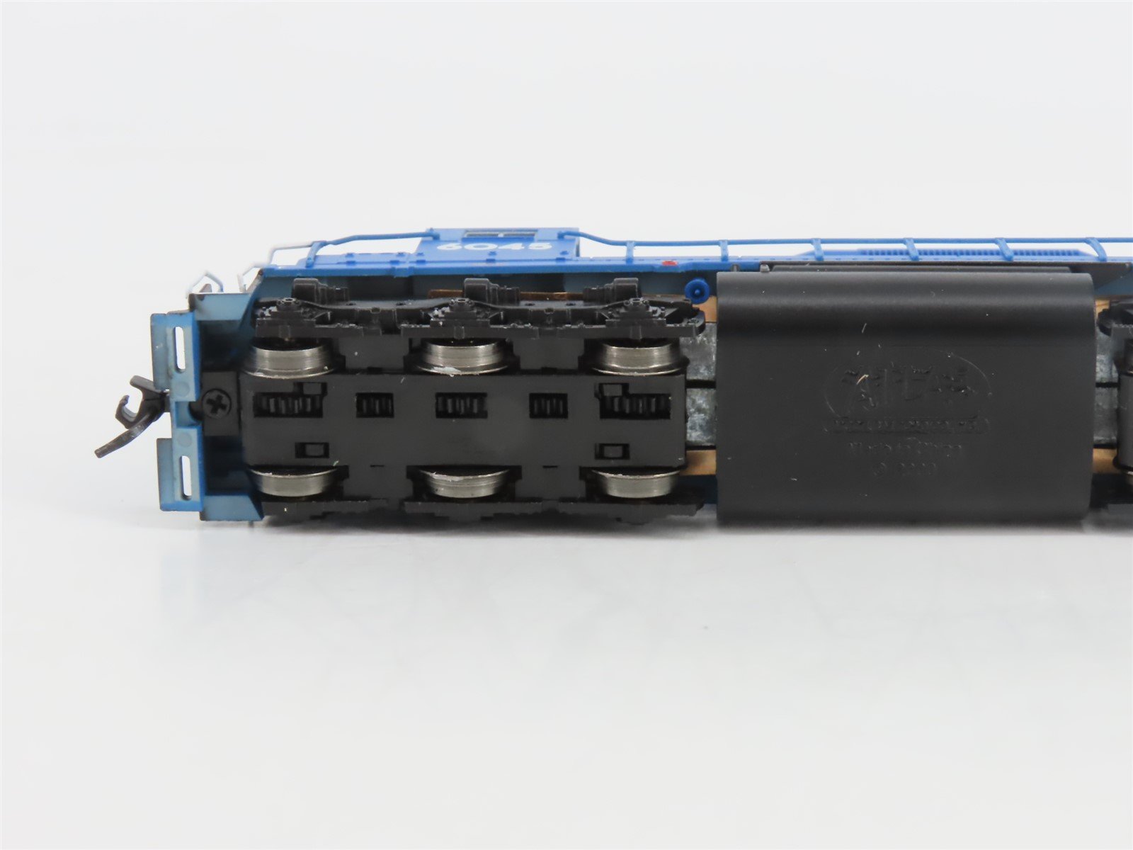 N Scale Atlas 49416 CR Conrail EMD SD35 Diesel Locomotive #6045 - DCC Ready