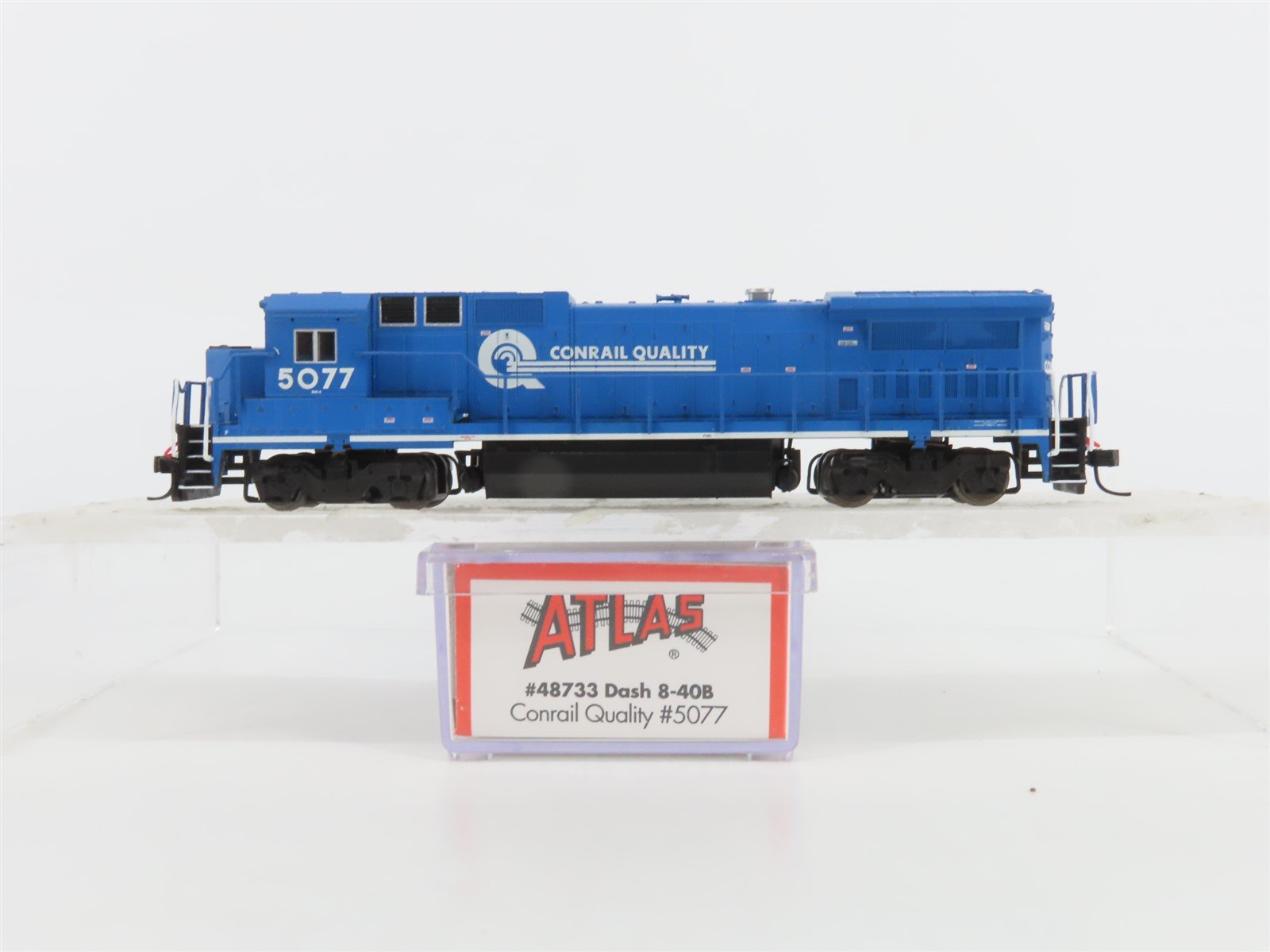 N Scale Atlas 48733 CR Conrail Quality GE Dash 8-40B Diesel #5077 - DCC Ready