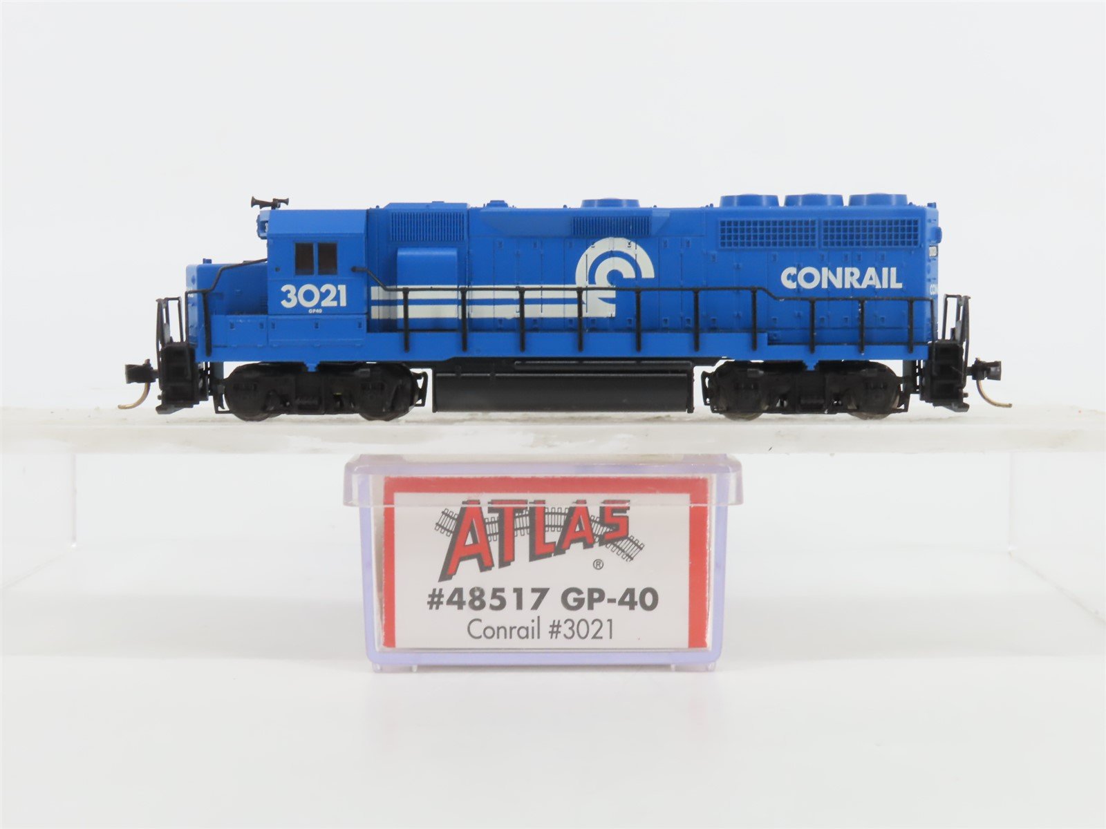 N Scale Atlas 48517 CR Conrail EMD GP40 Diesel Locomotive #3021