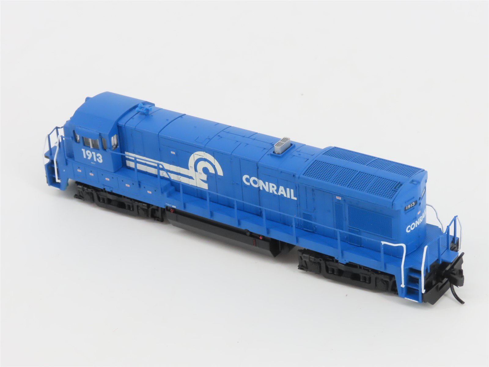 N Scale Atlas 49712 CR Conrail GE B23-7 Diesel Locomotive #1913 - DCC Ready