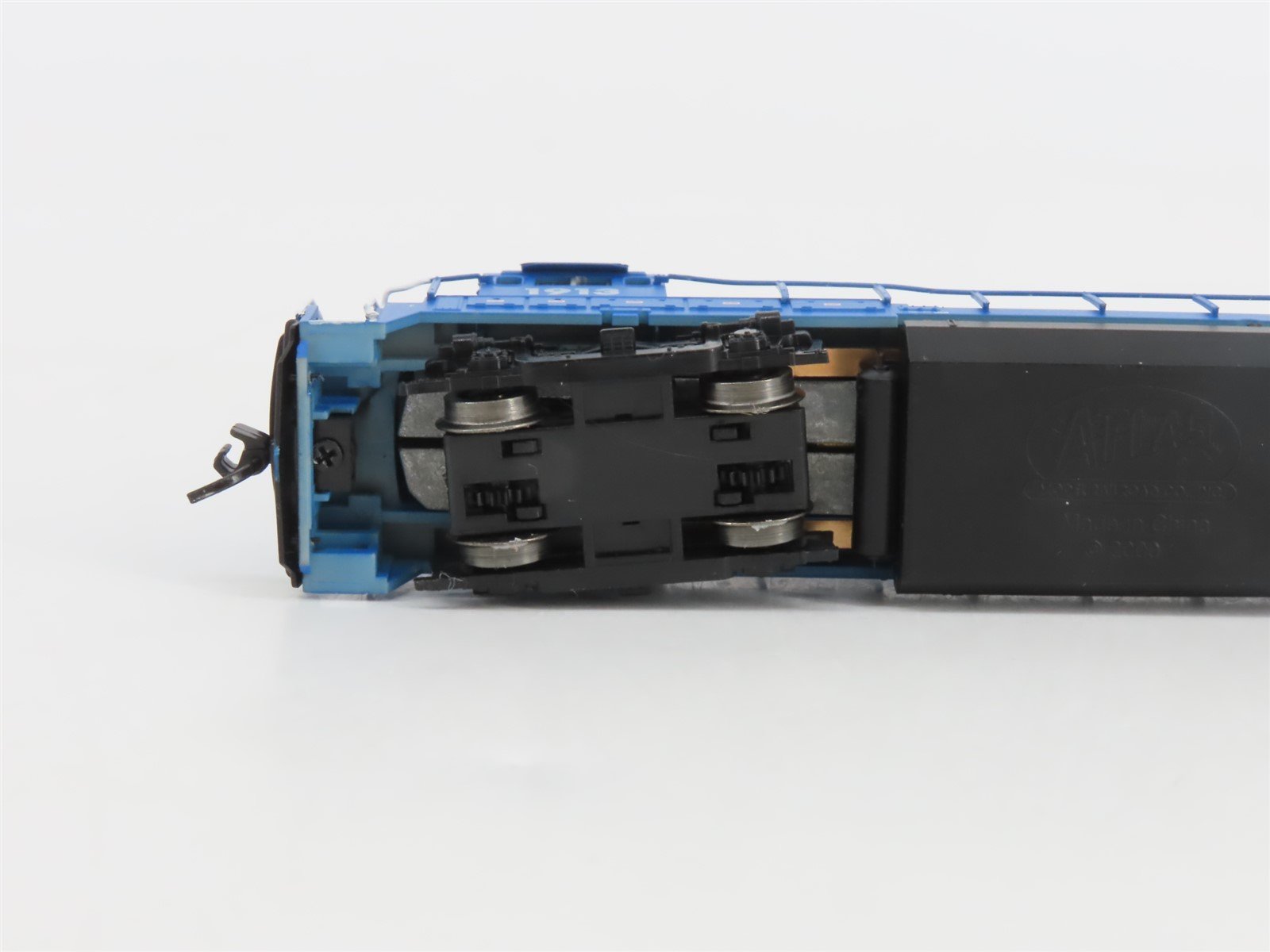 N Scale Atlas 49712 CR Conrail GE B23-7 Diesel Locomotive #1913 - DCC Ready