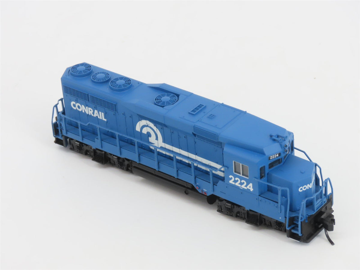 N Scale Atlas Classic 47518 CR Conrail EMD GP30 Diesel #2224 - DCC Ready