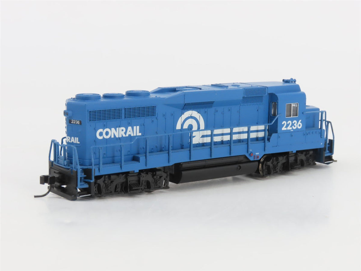N Scale Atlas Classic 47519 CR Conrail EMD GP30 Diesel #2236 - DCC Ready