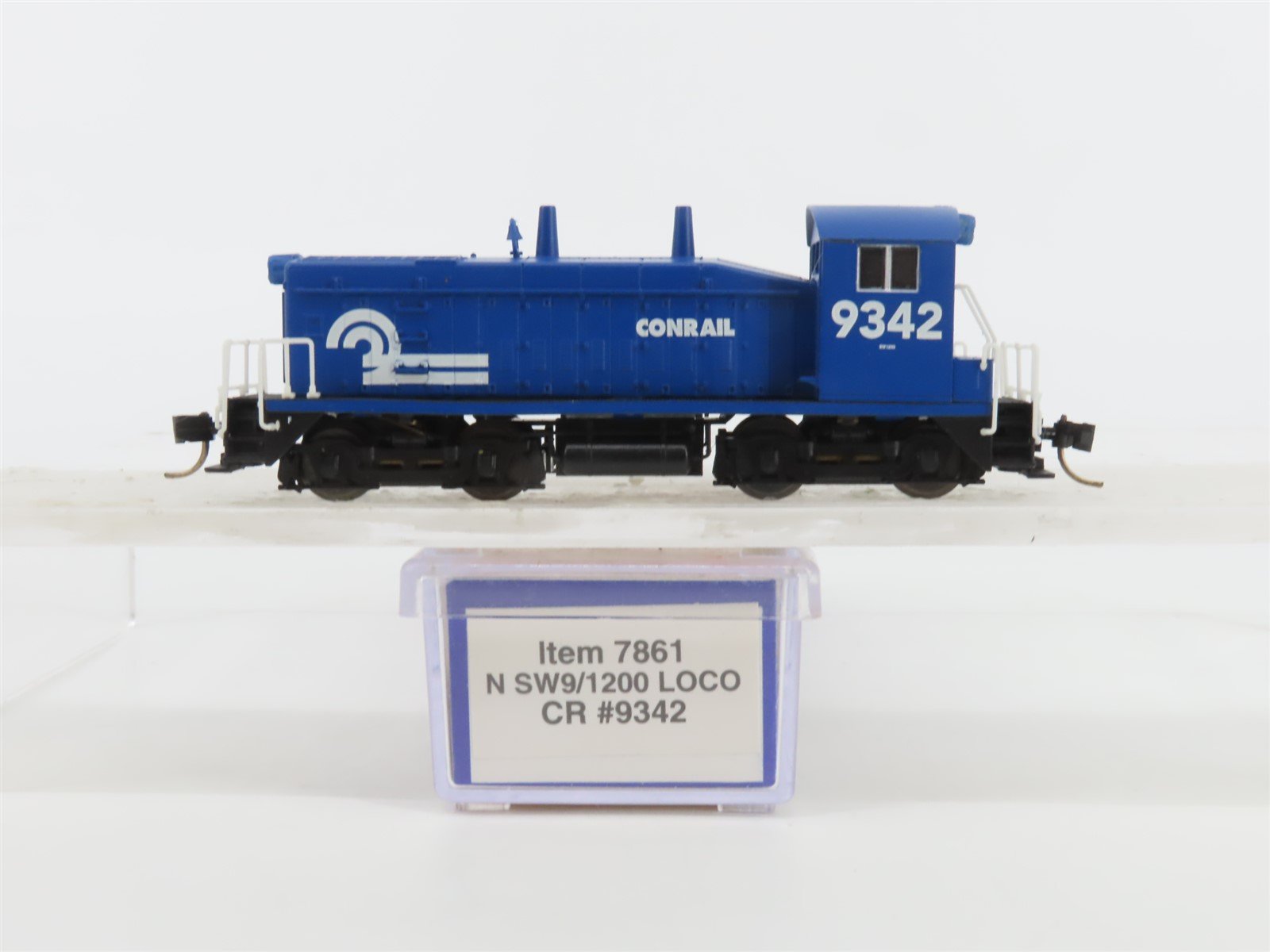 N Scale Life-Like 7861 CR Conrail EMD SW9/1200 Diesel Switcher #9342