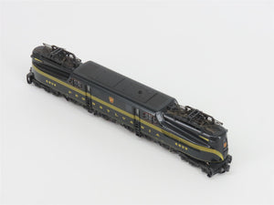 N Scale KATO 137-2001 PRR Pennsylvania GG1 Electric Locomotive #4935 w/ DCC