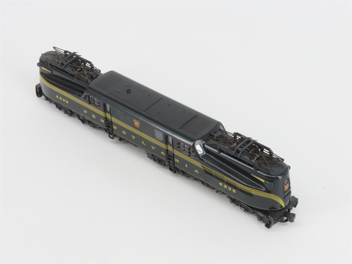 N Scale KATO 137-2001 PRR Pennsylvania GG1 Electric Locomotive #4935 w/ DCC