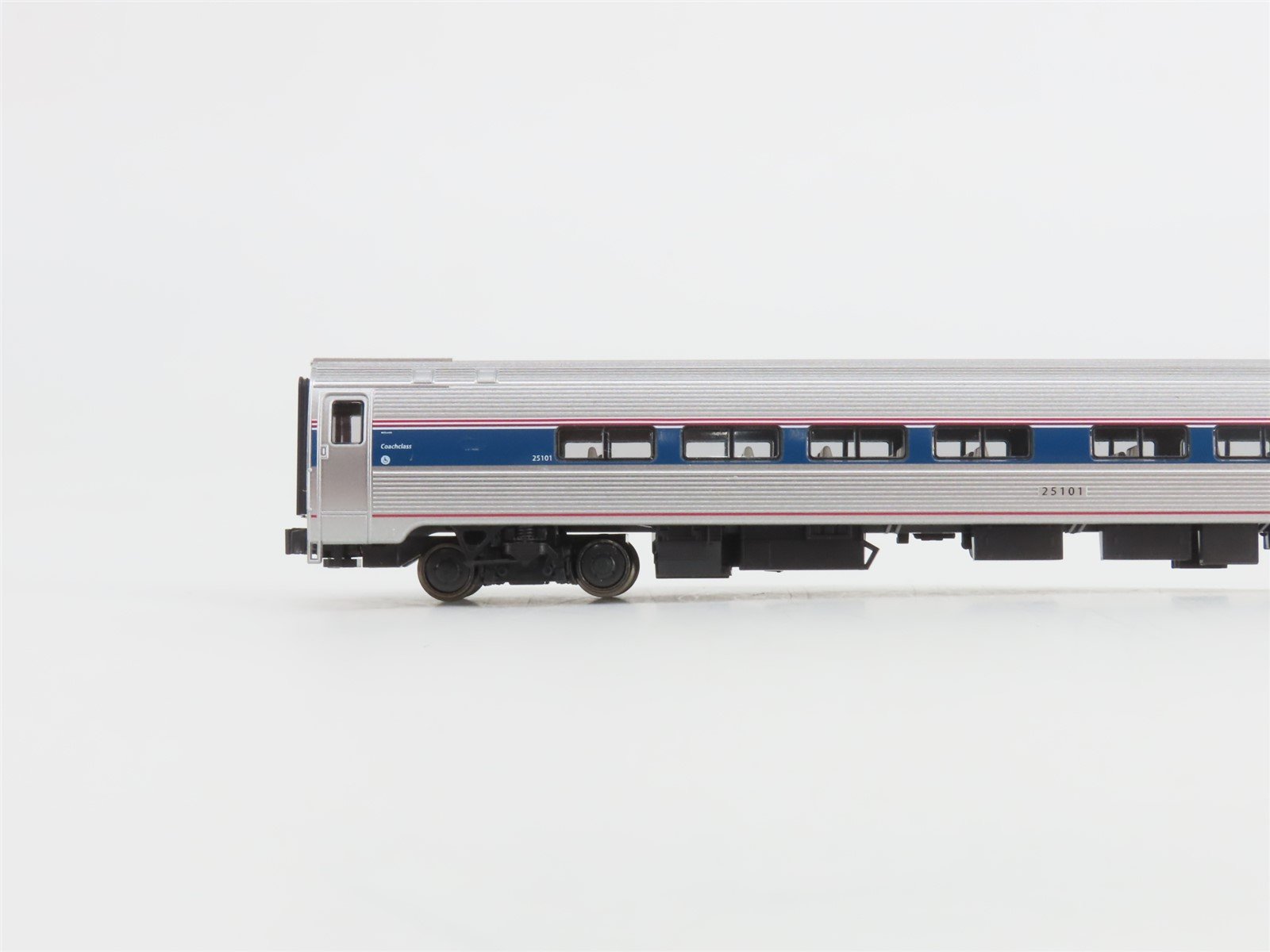 N KATO 106-6285 AMTK Amtrak Amfleet/Viewliner P42 Diesel Passenger Set w/ DCC