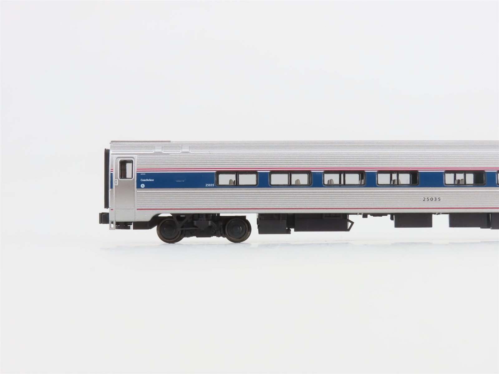 N KATO 106-6285 AMTK Amtrak Amfleet/Viewliner P42 Diesel Passenger Set w/ DCC