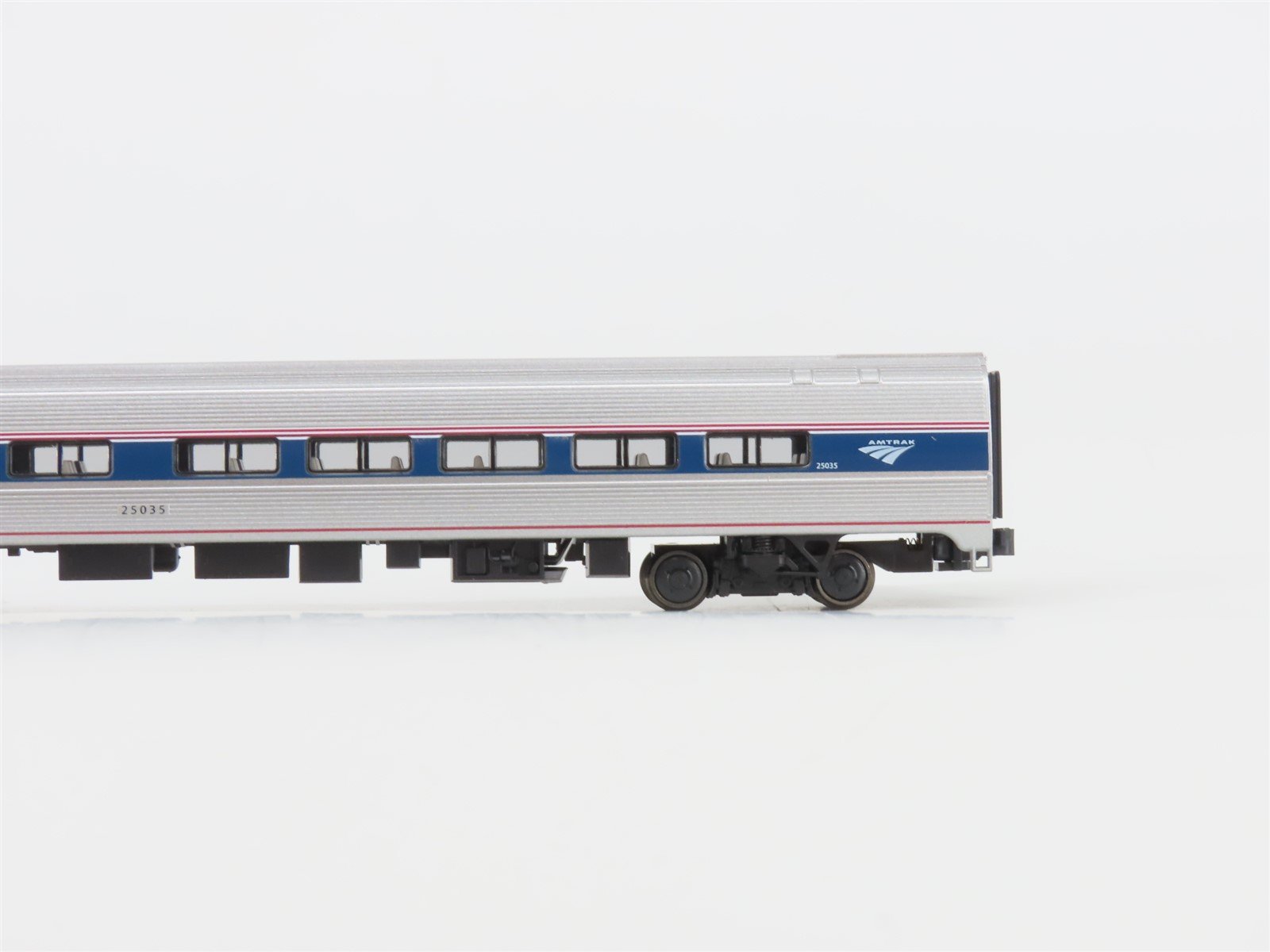 N KATO 106-6285 AMTK Amtrak Amfleet/Viewliner P42 Diesel Passenger Set w/ DCC