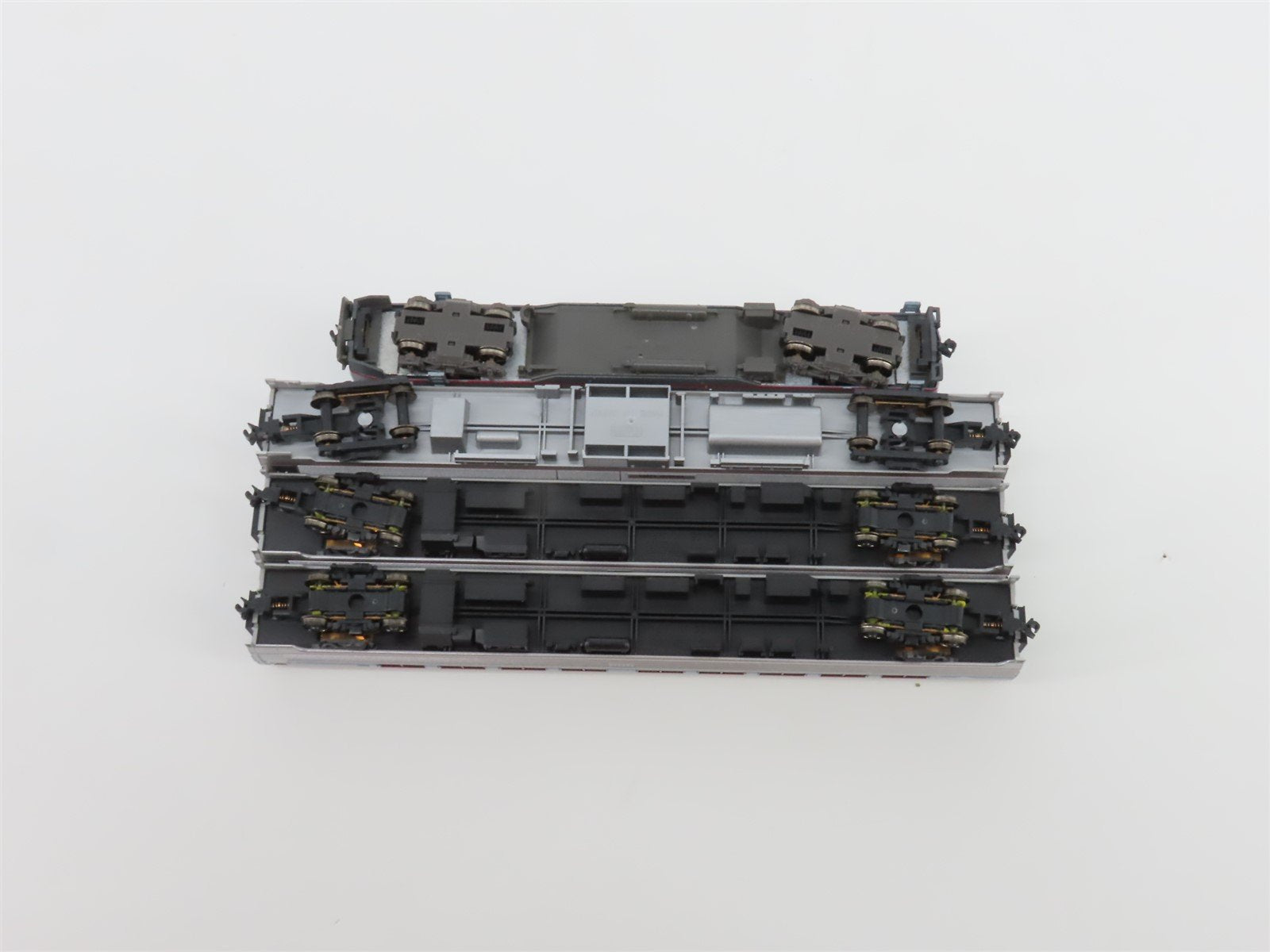 N KATO 106-6285 AMTK Amtrak Amfleet/Viewliner P42 Diesel Passenger Set w/ DCC