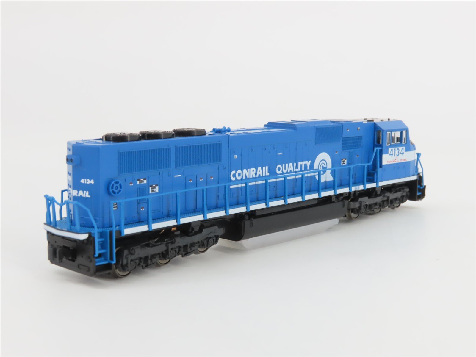 N Scale KATO 176-6305A CR Conrail Quality EMD SD70MAC Diesel #4134 w/ DCC