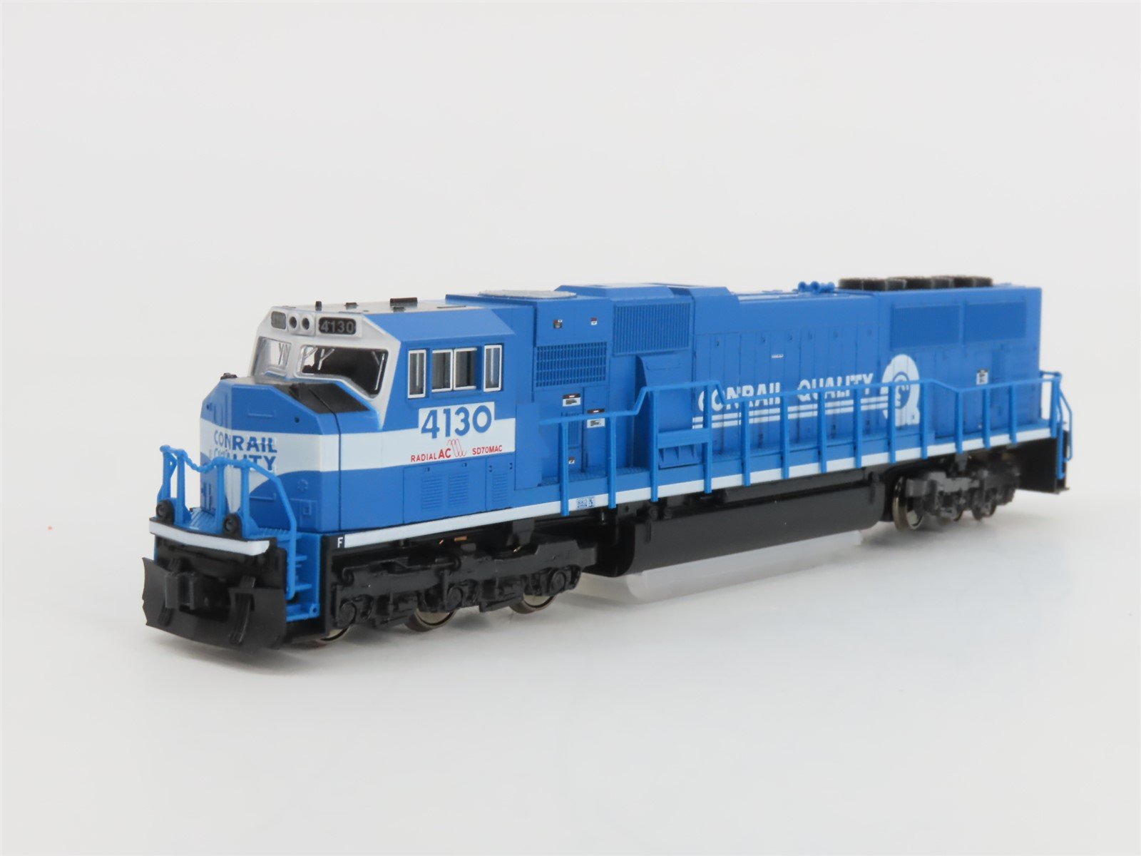 N Scale KATO 176-6305 CR Conrail Quality EMD SD70MAC Diesel #4130 w/ DCC