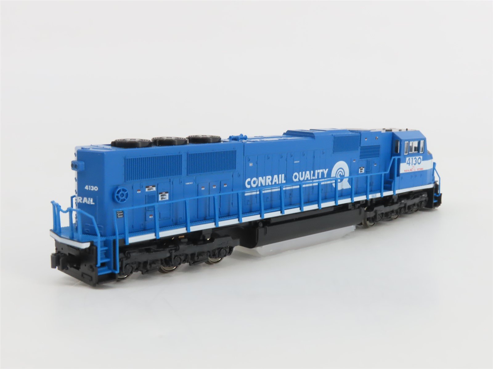 N Scale KATO 176-6305 CR Conrail Quality EMD SD70MAC Diesel #4130 w/ DCC