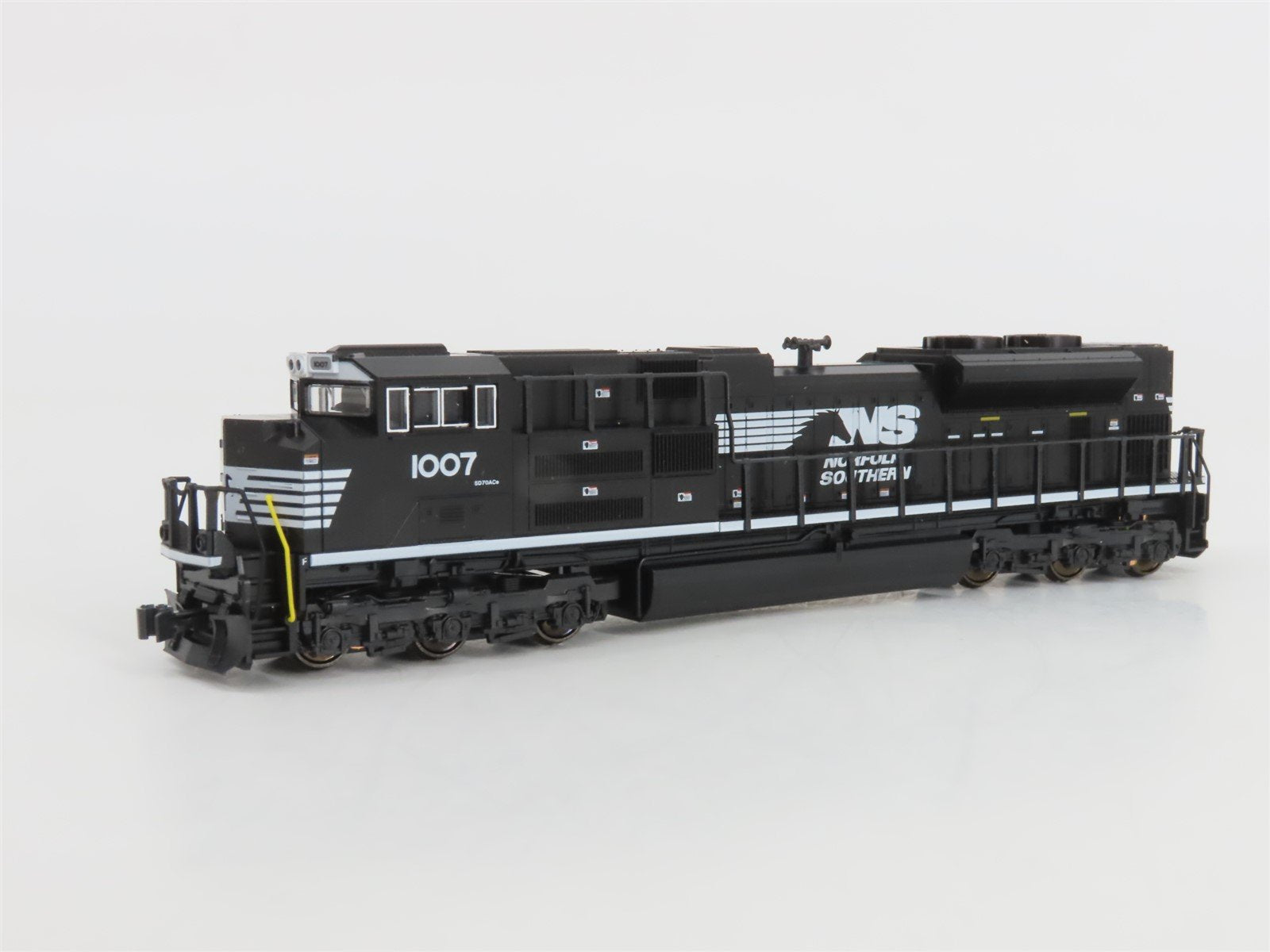 N Scale KATO Kobo 176-8506-1 NS Norfolk Southern EMD SD70ACe Diesel #1007 w/ DCC