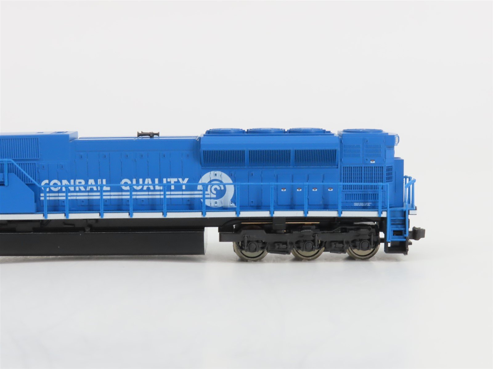 N Scale KATO 176-5501 CR Conrail Quality EMD SD80MAC Diesel #4103 w/ DCC