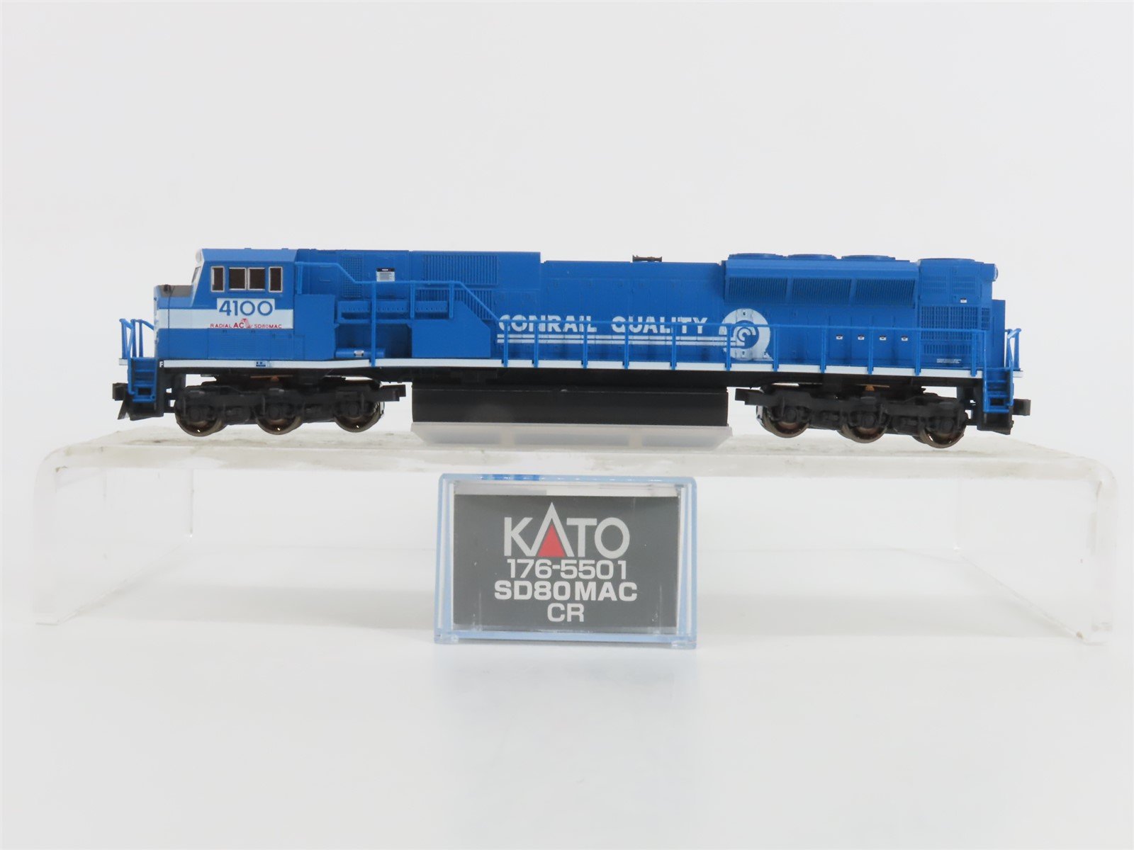 N Scale KATO 176-5501 CR Conrail Quality EMD SD80MAC Diesel #4100 w/ DCC