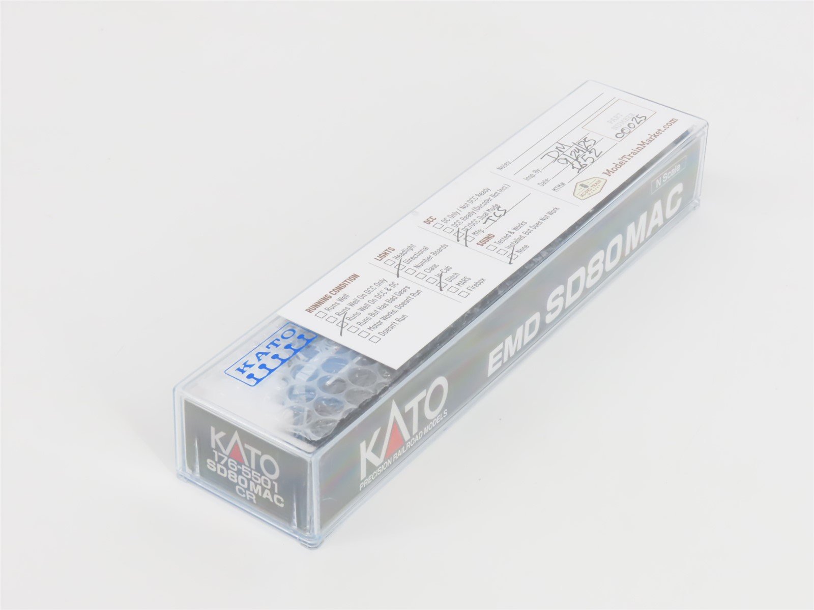 N Scale KATO 176-5501 CR Conrail Quality EMD SD80MAC Diesel #4100 w/ DCC