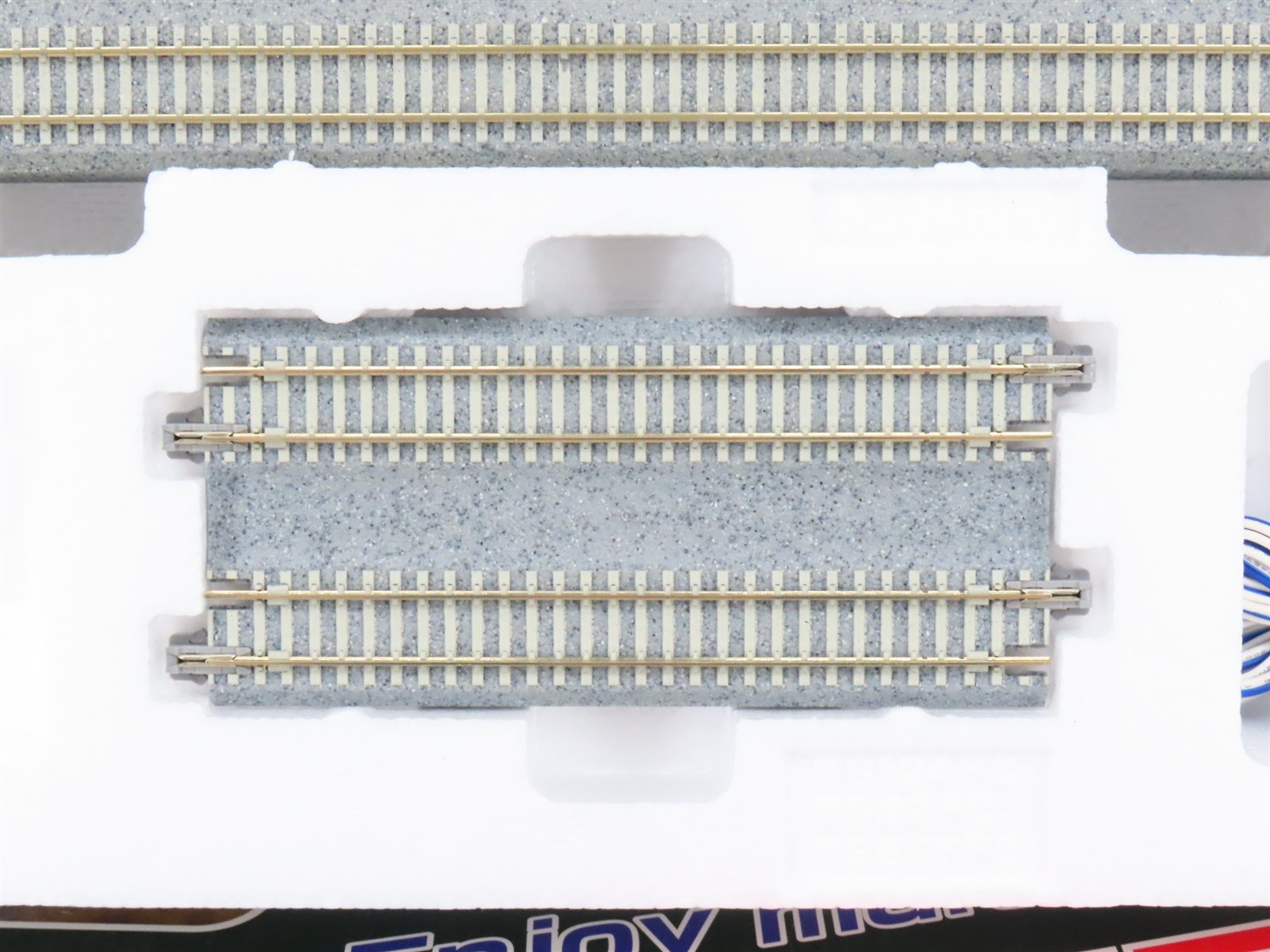 N Scale Kato Unitrack #20-870-1 V11 Double Track Set