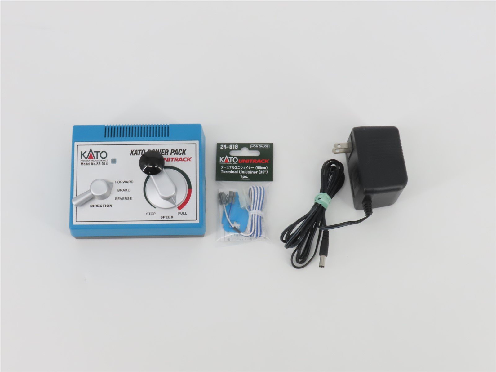 KATO 22-014 Unitrack 12V DC Transformer / Power-Pack