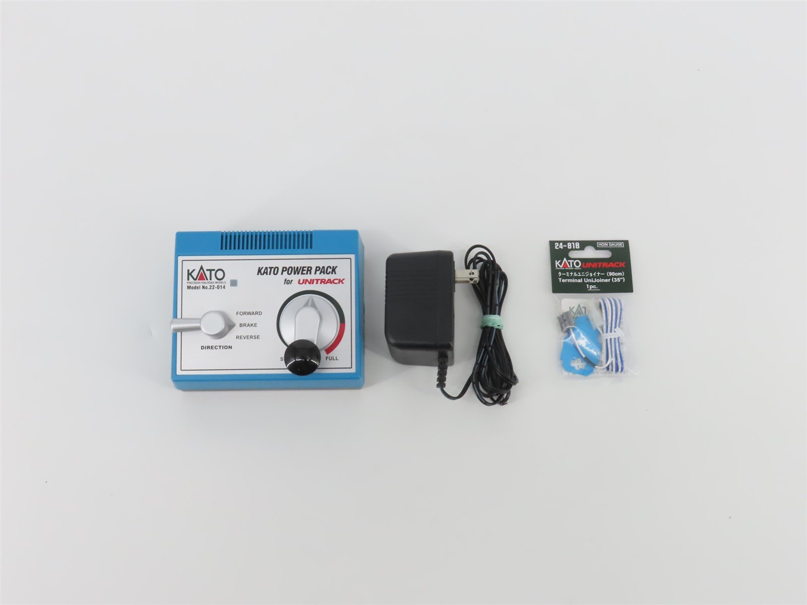 KATO 22-014 Unitrack 12V DC Transformer / Power-Pack